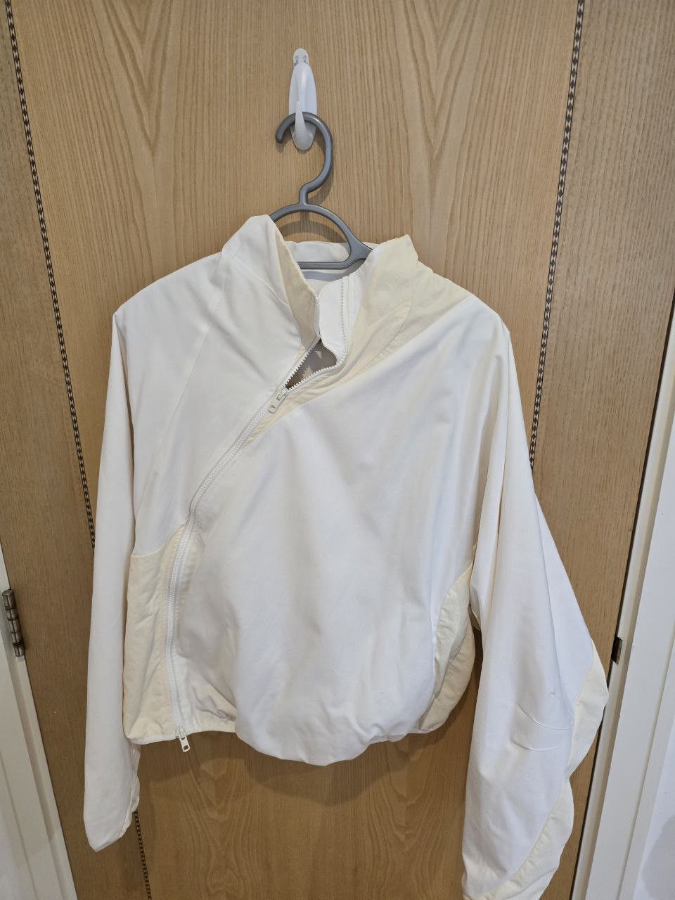 POST ARCHIVE FACTION (PAF) 4.0+ Technical Jacket Right in White Size US M / EU 48-50 / 2 - 4 Thumbnail