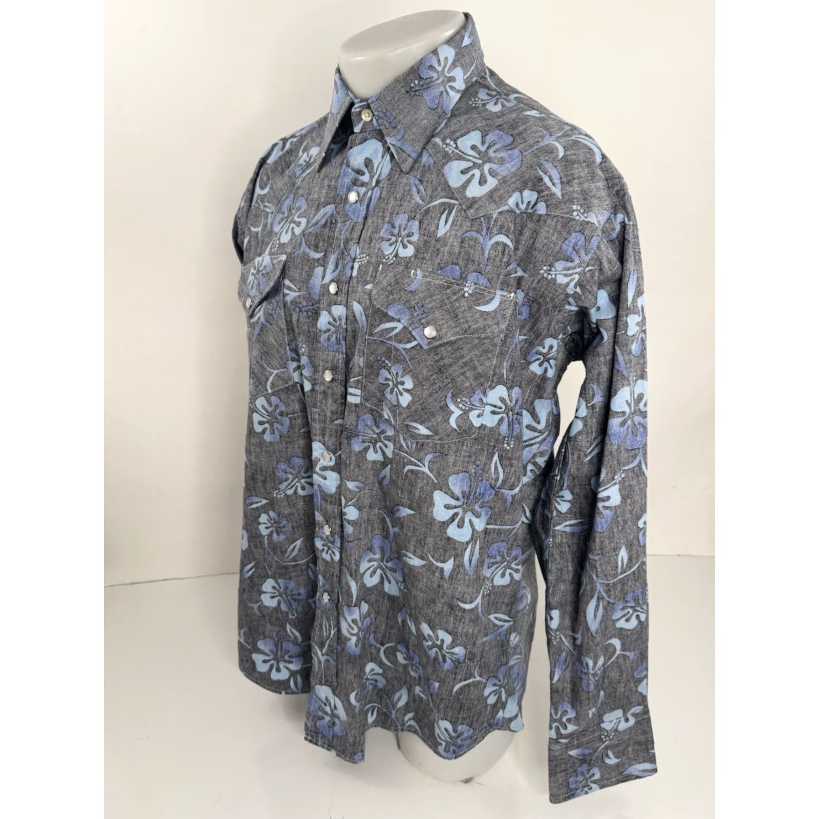 Carhartt COWBOY GANG Paniolo Pride Floral Pearl Snap MADE IN USA Western L Shirt EXC - Carhartt, Button-Up, Floral, Long Sleeve, Blue / Gray, Men, L Size US L / EU 52-54 / 3 - 3 Thumbnail
