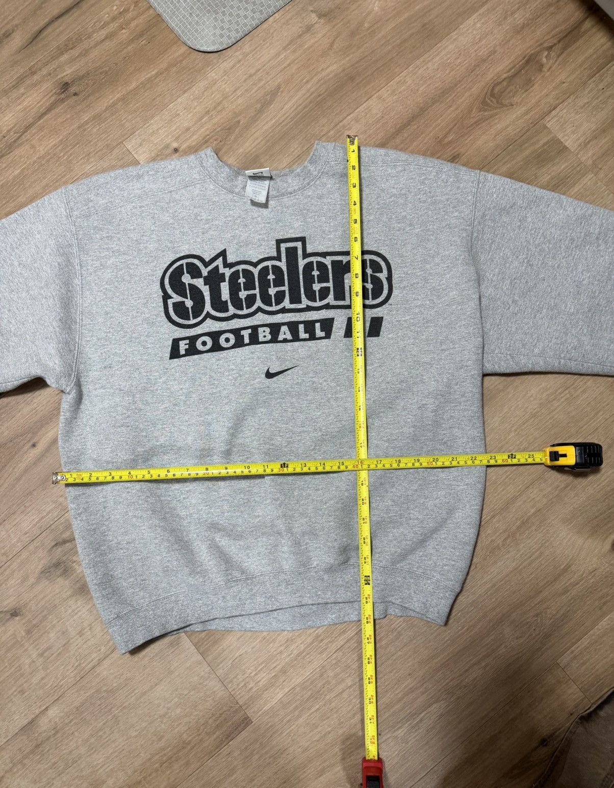 Nike Vintage Nike center swoosh Pittsburgh Steelers sweatshirt Size US L / EU 52-54 / 3 - 4 Thumbnail