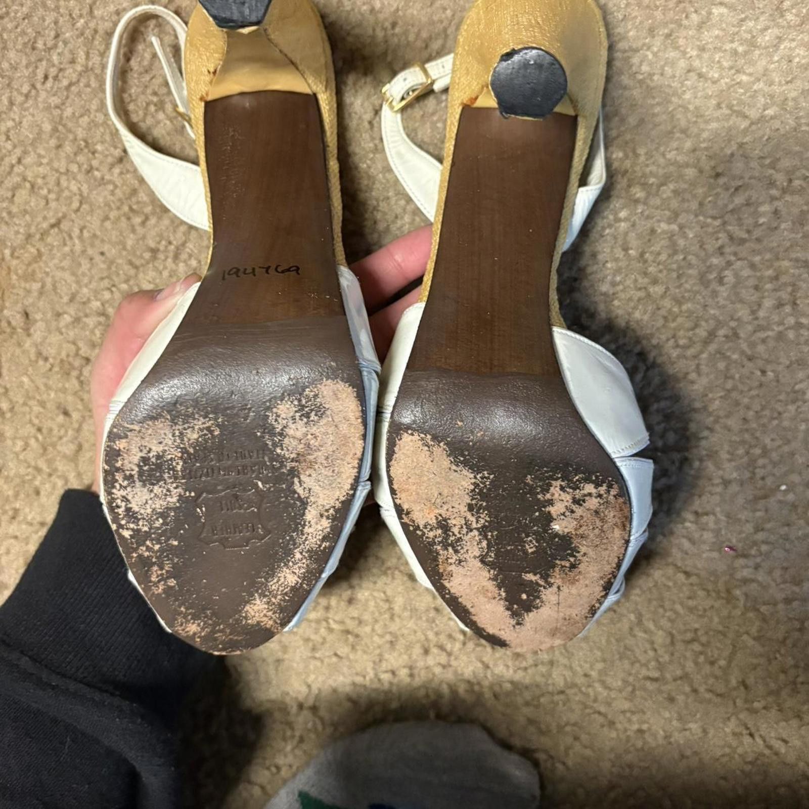 Stuart Weitzman Stuart Weitzman Women's Cream and White Sandal Size US 7.5 / IT 37.5 - 2 Thumbnail