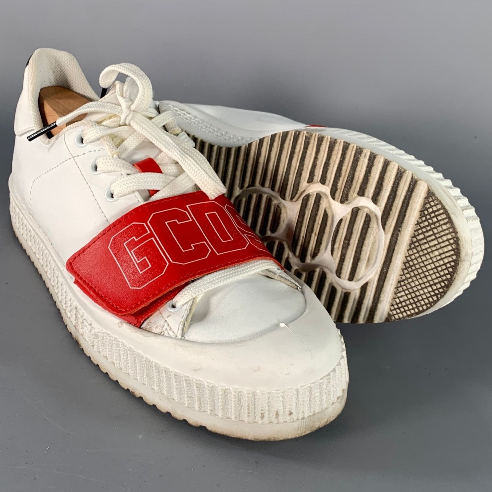 GCDS White Red Black Leather Logo Low Top Platform Sneakers Size US 9 / EU 42 - 5 Thumbnail