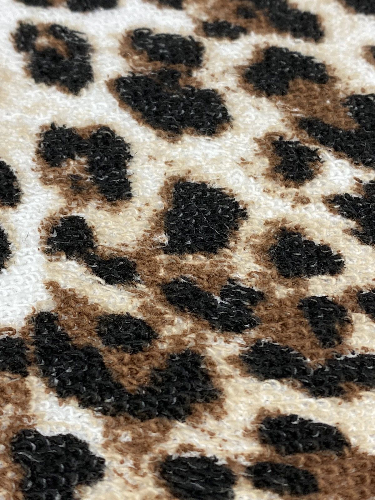 Vintage Vintage Y2K Made In Italy Leopard Cropped Hoodie OS Size ONE SIZE - 5 Thumbnail