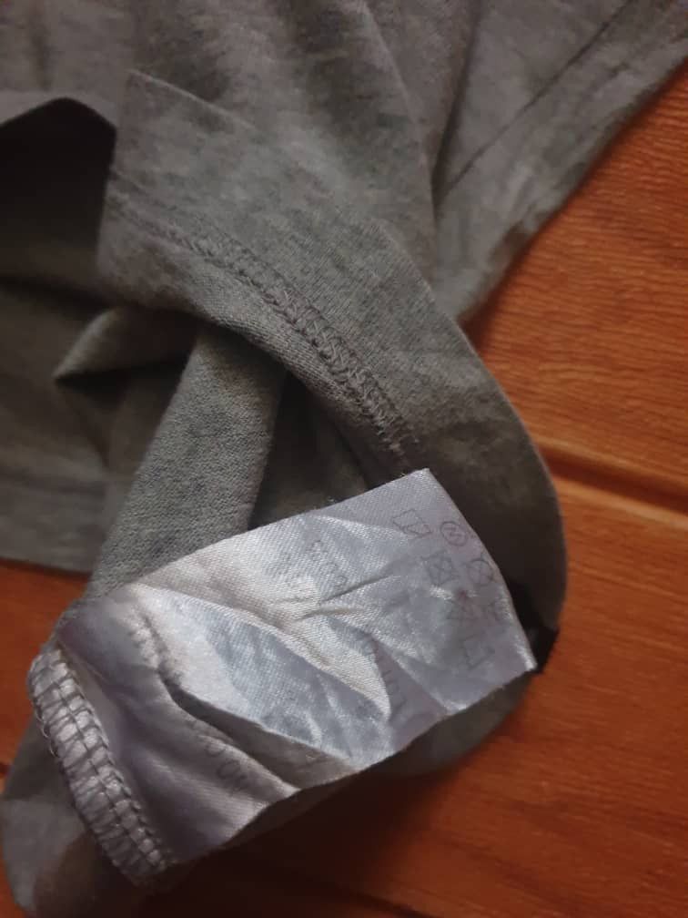Quiksilver Quicksilver surfing grey colour shirt Size US M / EU 48-50 / 2 - 3 Thumbnail