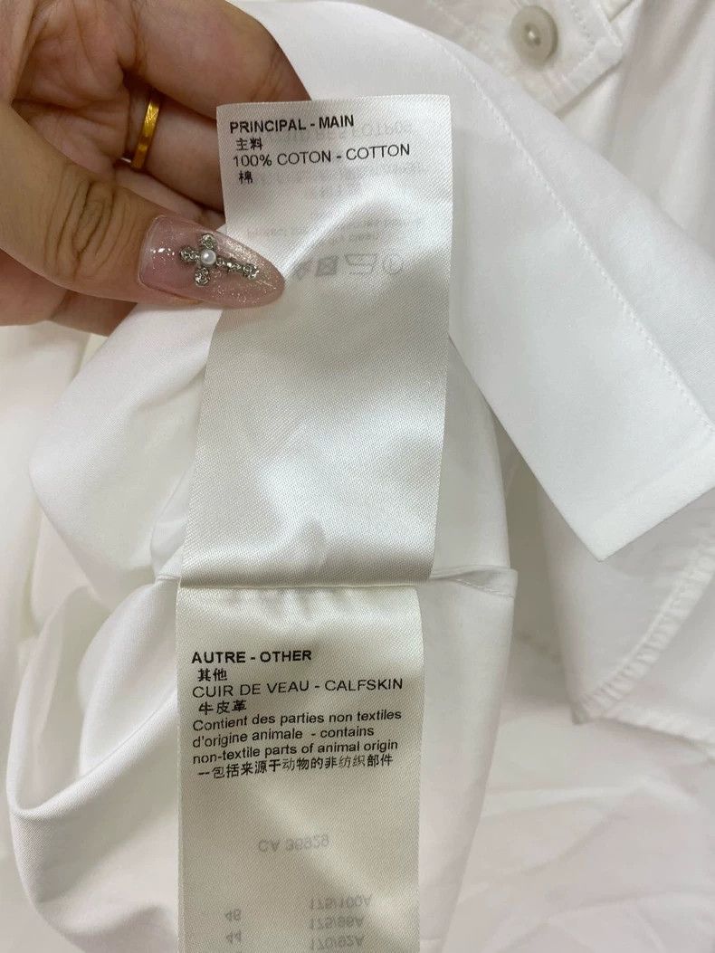 Louis Vuitton Louis Vuitton Embroidered logo white long sleeve shirt Size US XXS / EU 40 - 6 Thumbnail