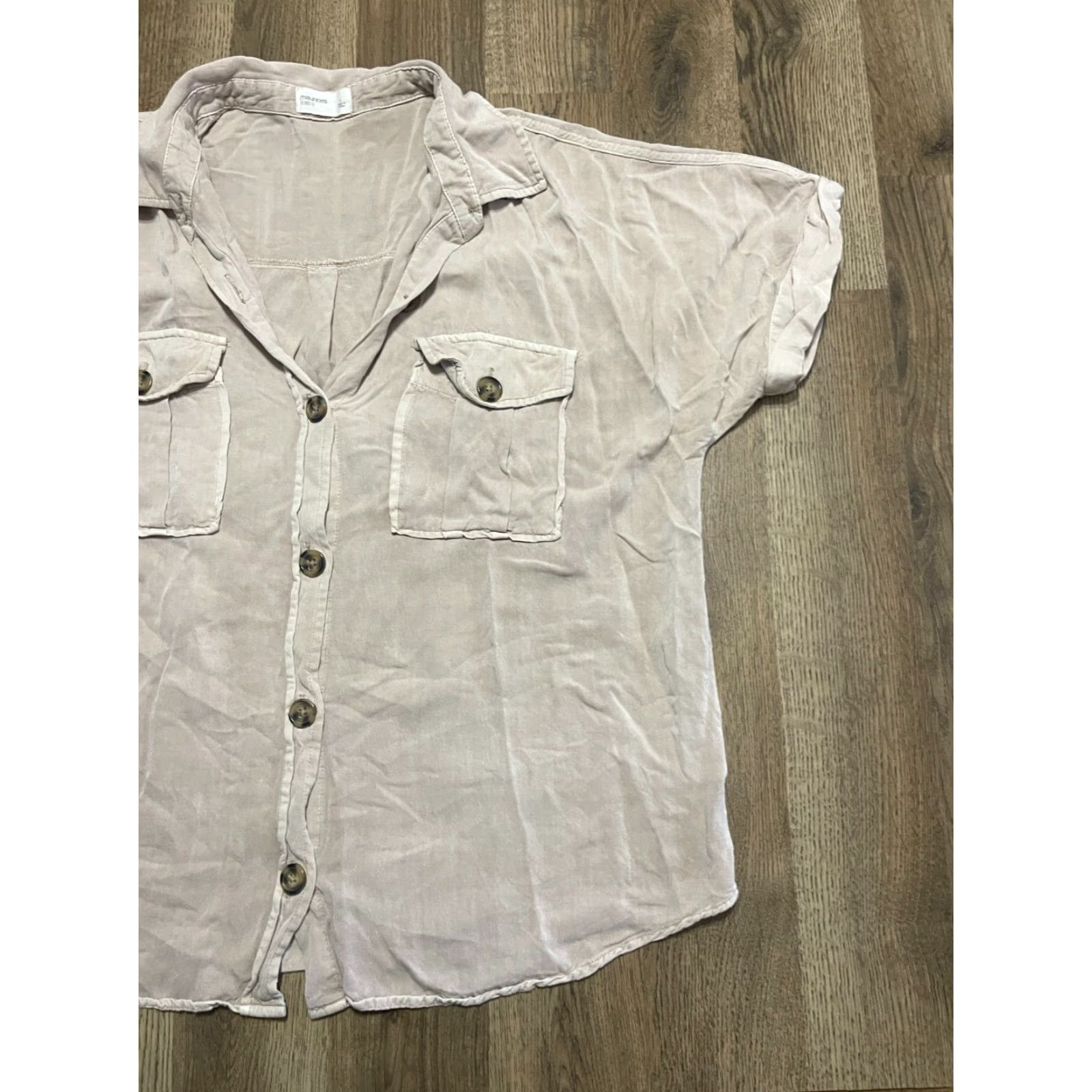 Vintage Maurices Shirt Women's Large Tan Button Up Short Sleeve, Brown, Casual, Solid, Regular Fit, Button-Up, Collared, Fall Spring Summer, Women, Maurices Size L / US 10 / IT 46 - 4 Thumbnail