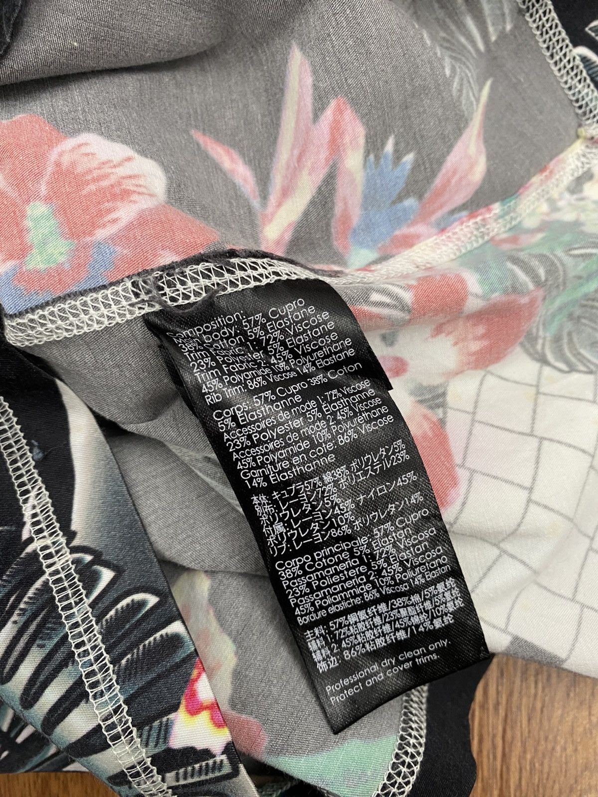 3.1 Phillip Lim 3.1 Phillip Lim flower zip t-shirt Size US S / EU 44-46 / 1 - 8 Thumbnail