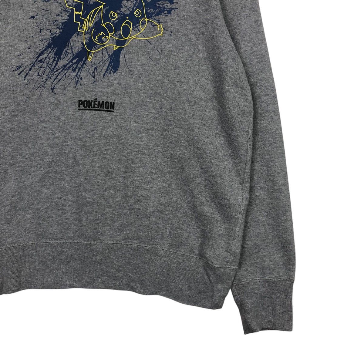 Japanese Brand UNIQLO UT Pokémon x Meguru Yamaguchi Oversized Pikachu Art Size US M / EU 48-50 / 2 - 6 Thumbnail