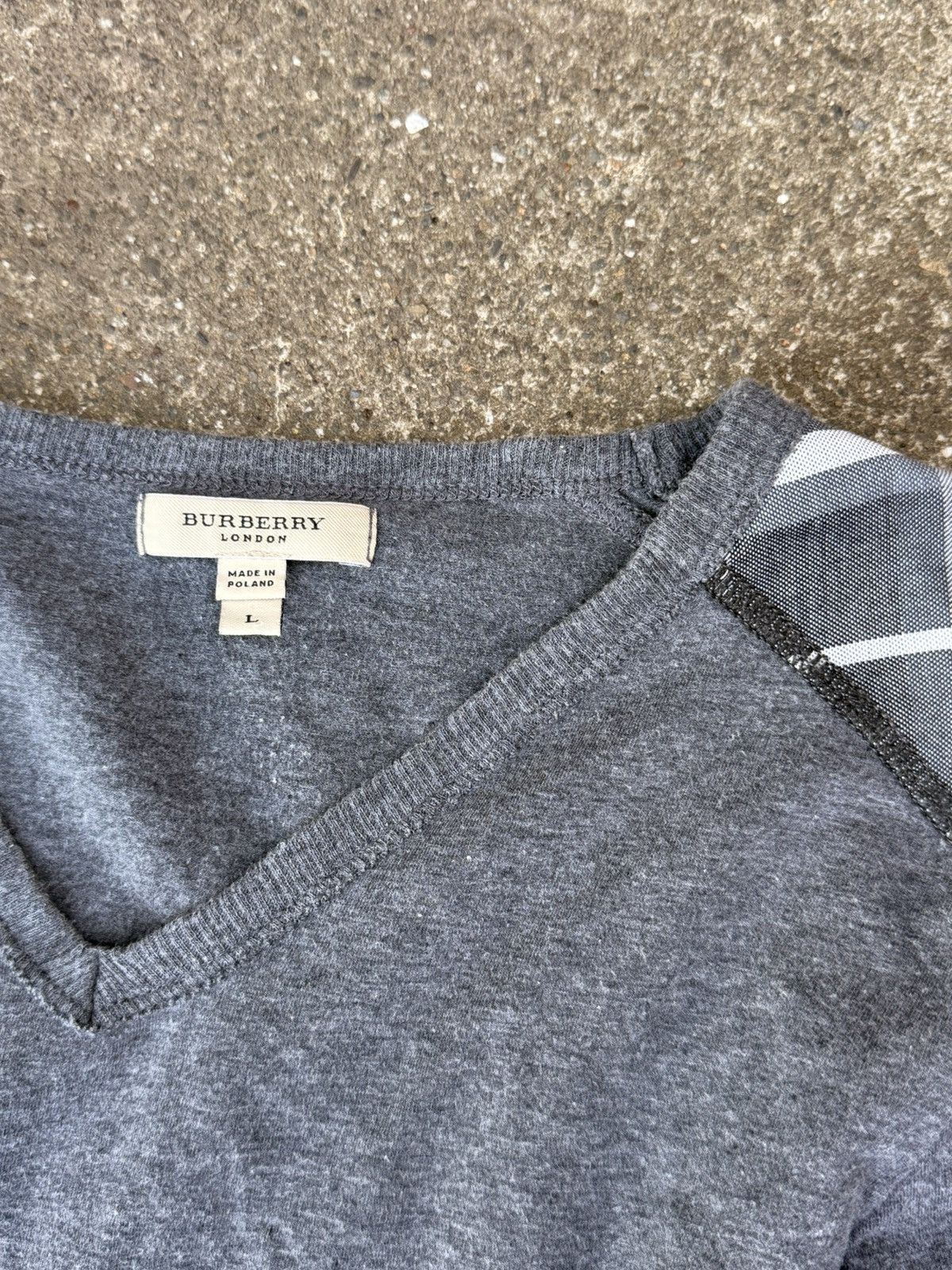 Burberry Burbbery London Longsleeve Shirt With Shoulder Detailing Size US L / EU 52-54 / 3 - 3 Thumbnail