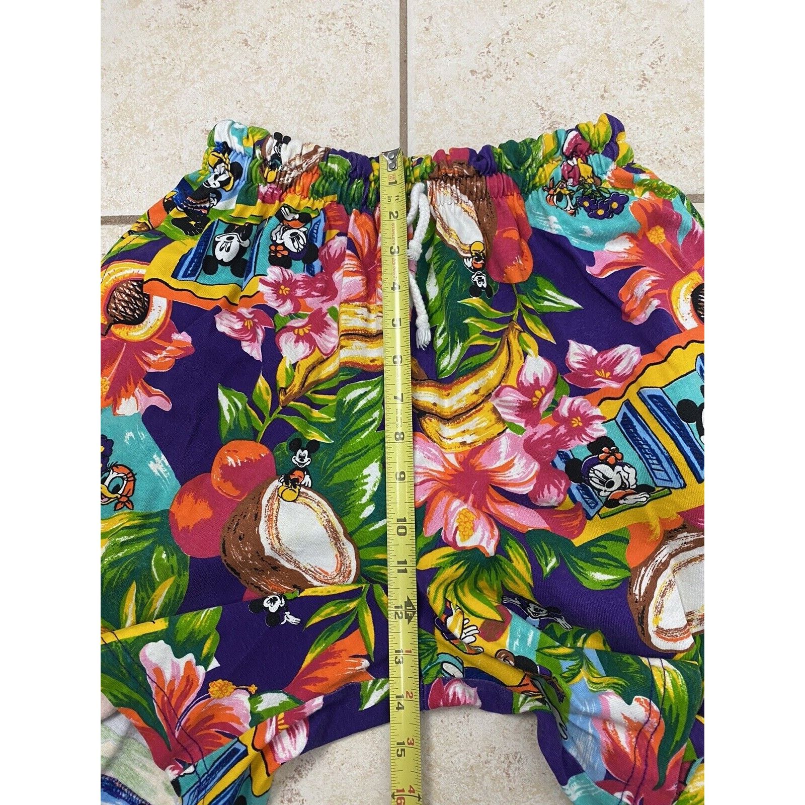 Mickey Unlimited VTG Mickey Unlimited Disney Jerry Leigh Fruit Floral Shorts Size 30" / US 8 / IT 44 - 10 Thumbnail