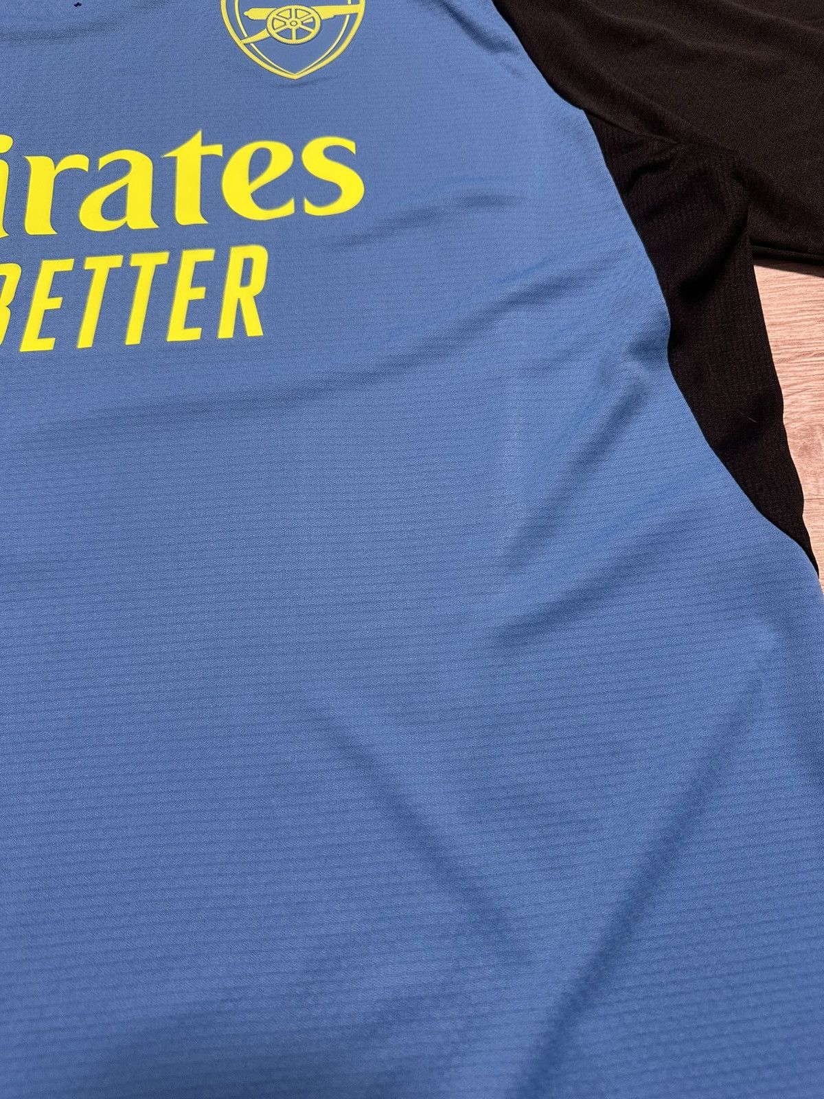 Adidas Adidas Soccer Jersey FC Arsenal London training shirt size L Size US L / EU 52-54 / 3 - 8 Thumbnail