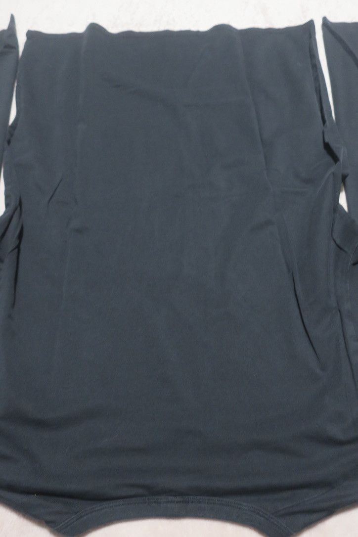 Lululemon L/S Activewear T-Shirt Size US M / EU 48-50 / 2 - 7 Thumbnail