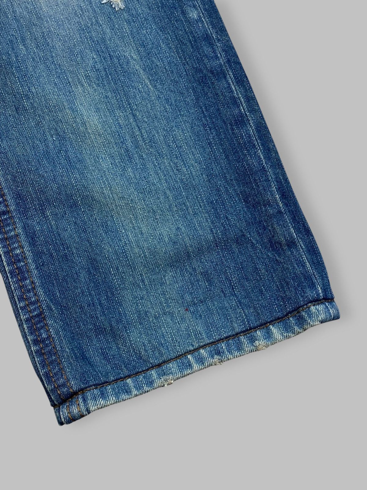 Diesel × Vintage Vintage Diesel Thavar Y2k Hype Distressed Washed Denim Jeans Size US 33 - 16 Thumbnail