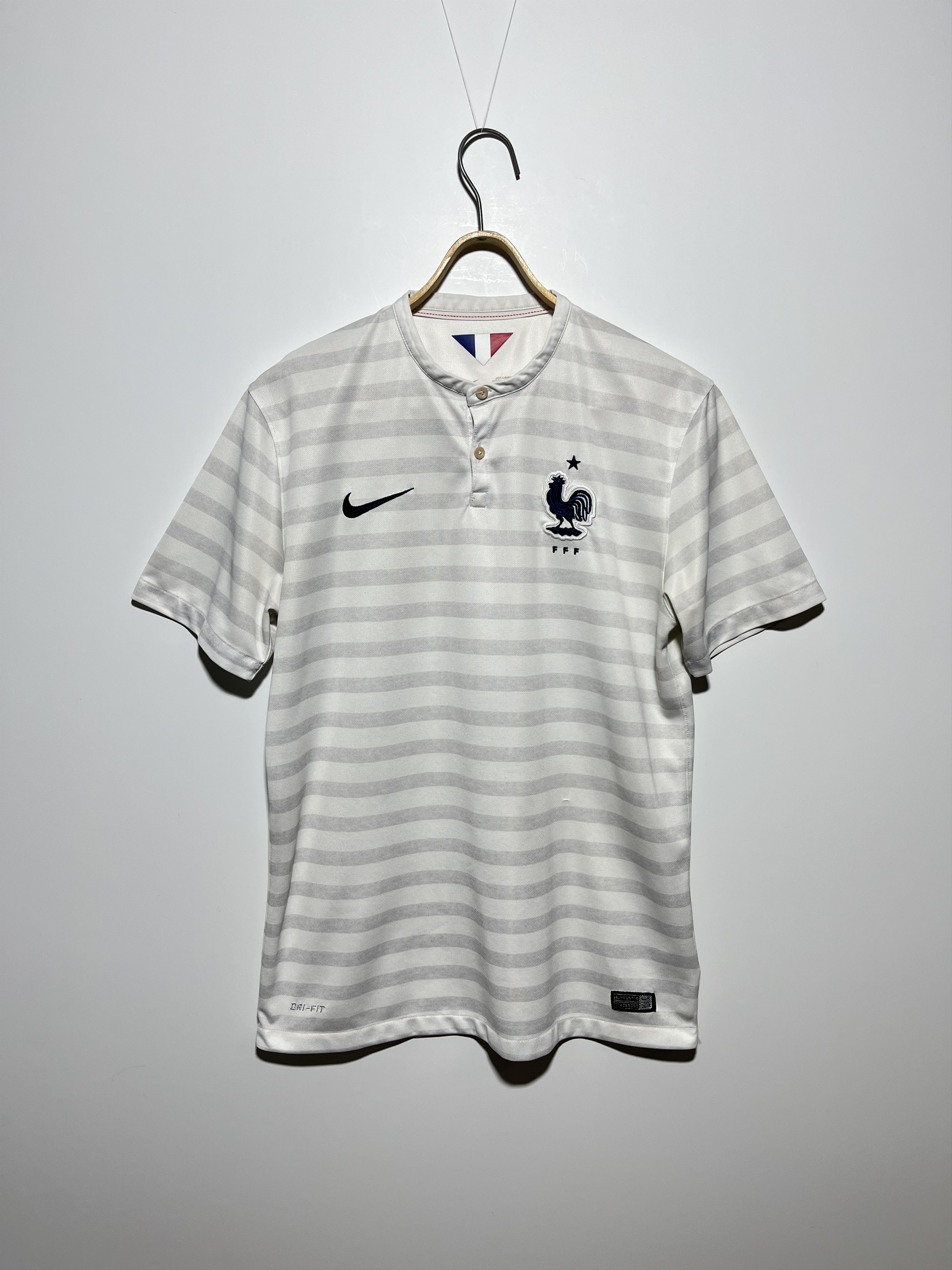 Nike Nike France National Team 2014-2015 Away Football Jersey Size US M / EU 48-50 / 2 - 1 Thumbnail