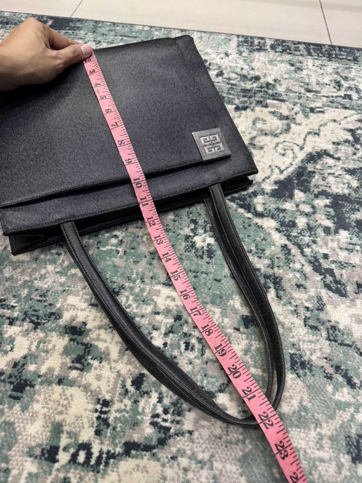 Givenchy VINTAGE GIVENCHY METAL EMBLEM TOTE BAG Size ONE SIZE - 10 Thumbnail