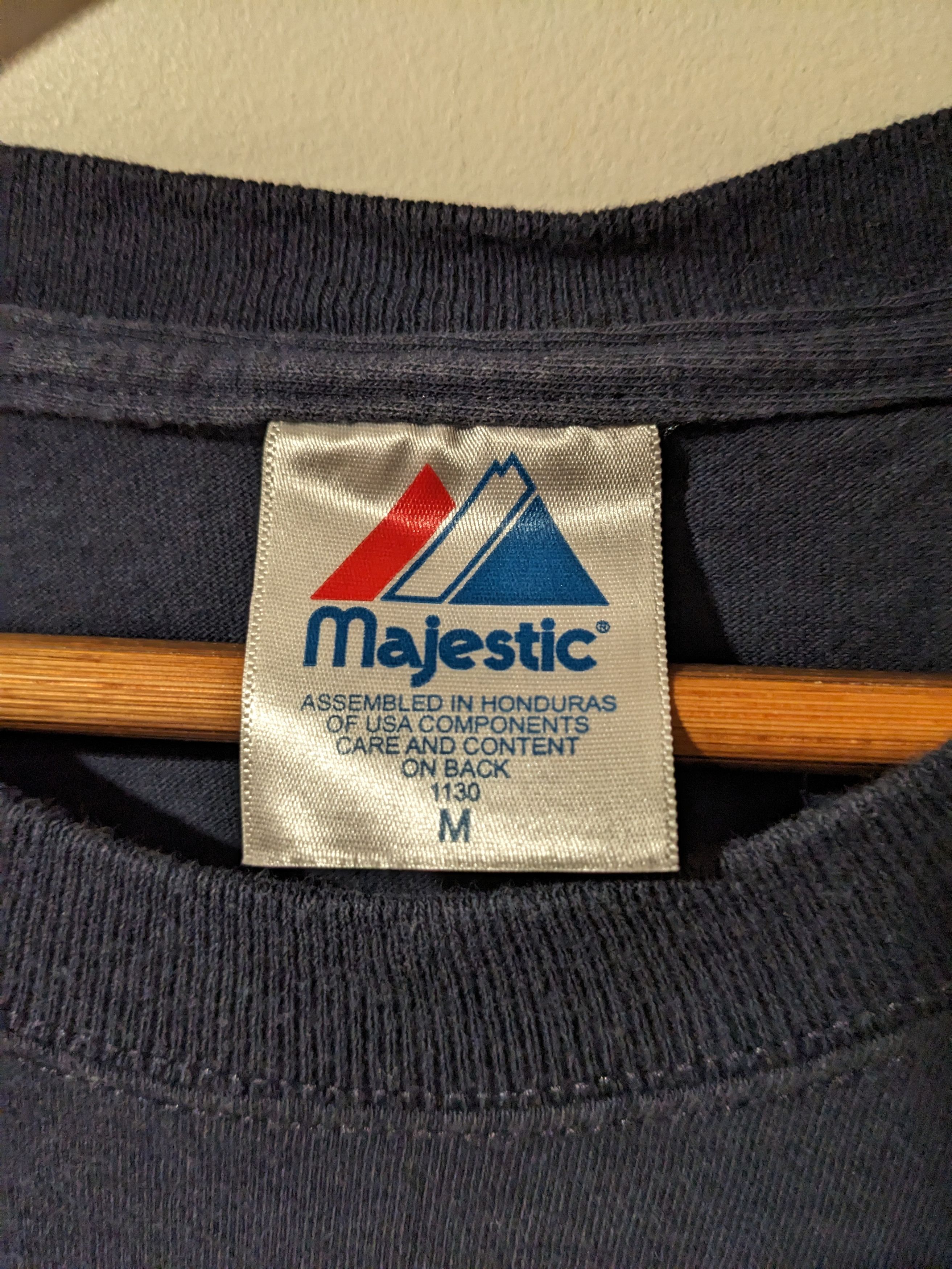 Majestic × Vintage Vintage Notre Dame Fighting Irish Majestic College T-Shirt Size US M / EU 48-50 / 2 - 3 Thumbnail