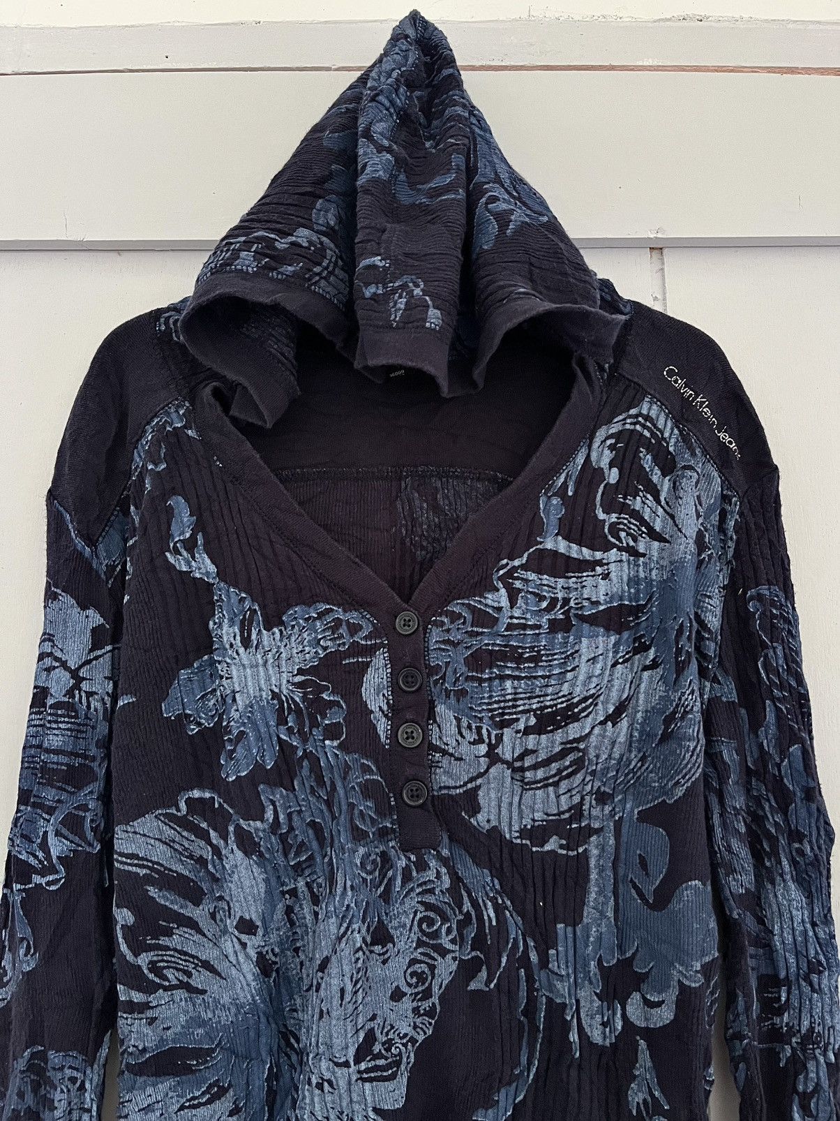 Calvin Klein 2000s Calvin Klein Floral Hoodie Size US M / EU 48-50 / 2 - 3 Thumbnail