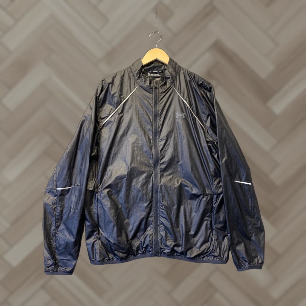 Under Armour VINTAGE? No. Under Armour Run Impasse Reflect Men’s L Waterproof Jacket Run Black Size US L / EU 52-54 / 3 - 1 Thumbnail