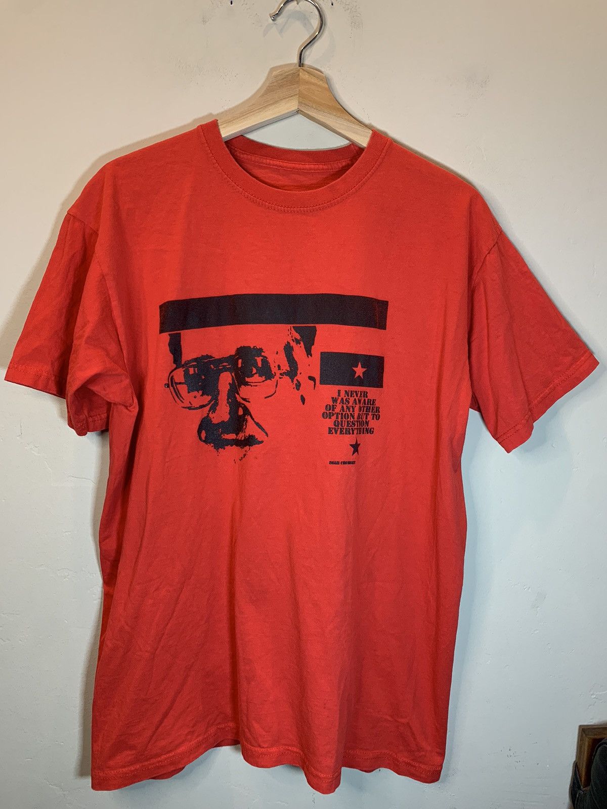 *RARE* Vintage 90’s Noam Chomsky Question Everything T-Shirt