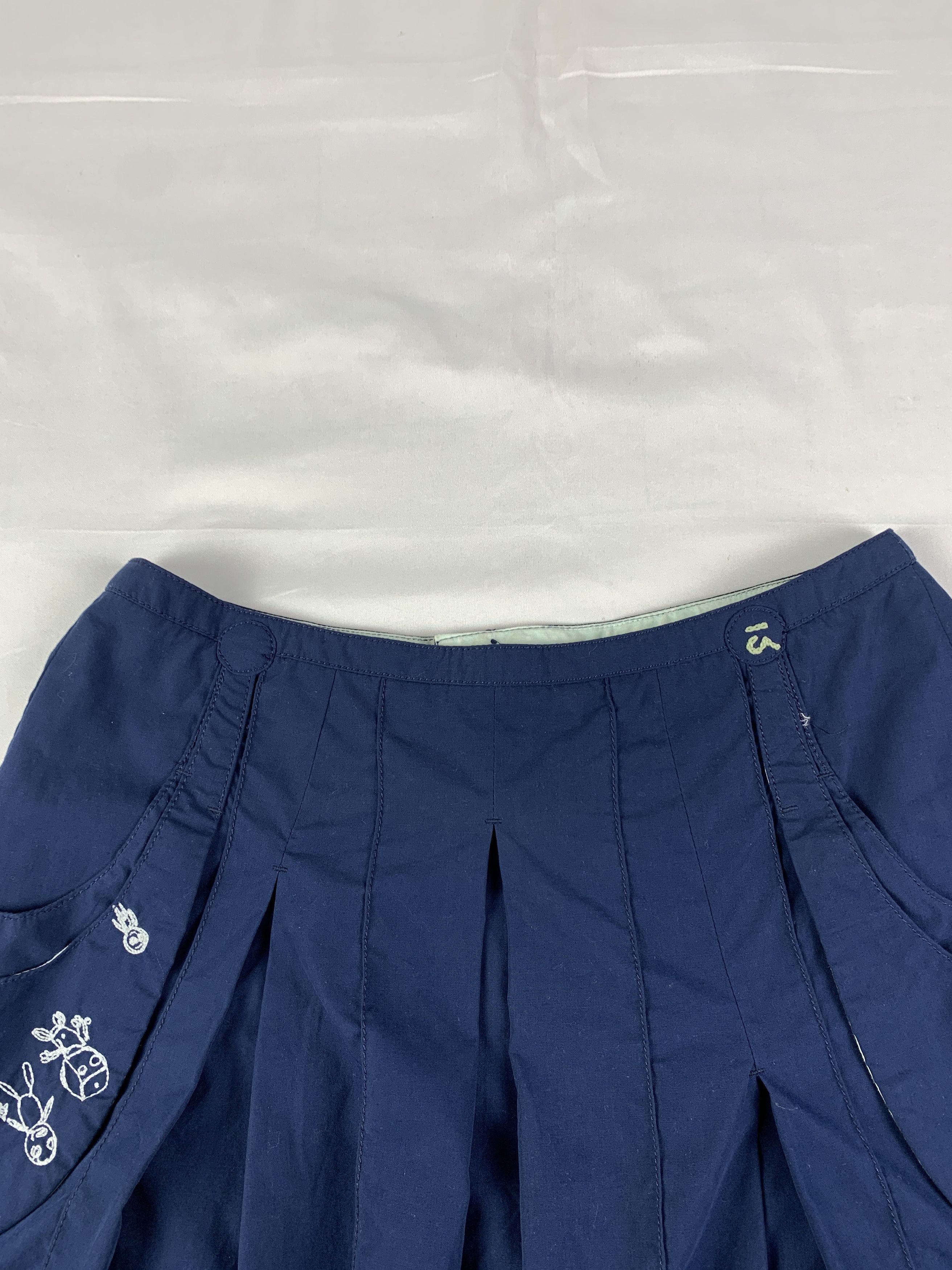 Japanese Brand a la sha Navy Pleated Embroidered Mini Skirt (S/28) Size 28" / US 6 / IT 42 - 6 Thumbnail