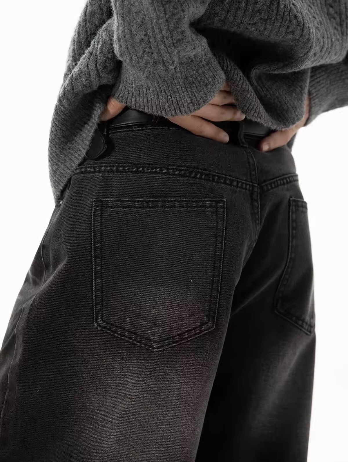 Japanese Brand Vintage Pleated Loose Jean Men Size US 30 / EU 46 - 5 Thumbnail