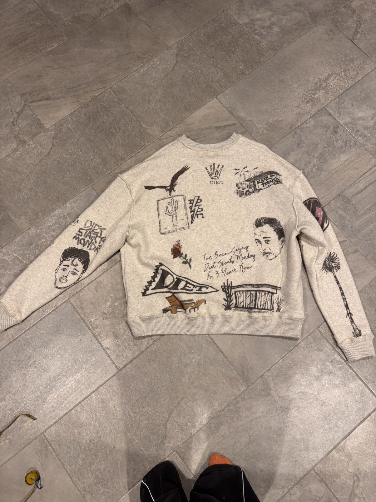 Diet Starts Monday Diet Starts Monday Doodle Crewneck Size US M / EU 48-50 / 2 - 1 Thumbnail