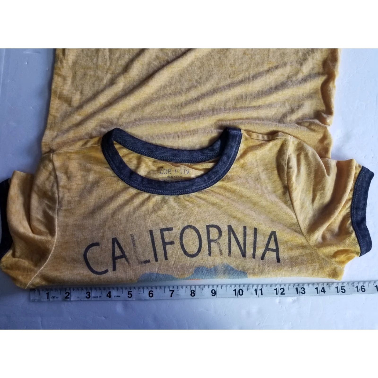 Vintage Liv California Graphic Short Sleeve T Shirt XS Women's Yellow Lightweight Crew Neck Casual Shirt Size XS / US 0-2 / IT 36-38 - 3 Thumbnail