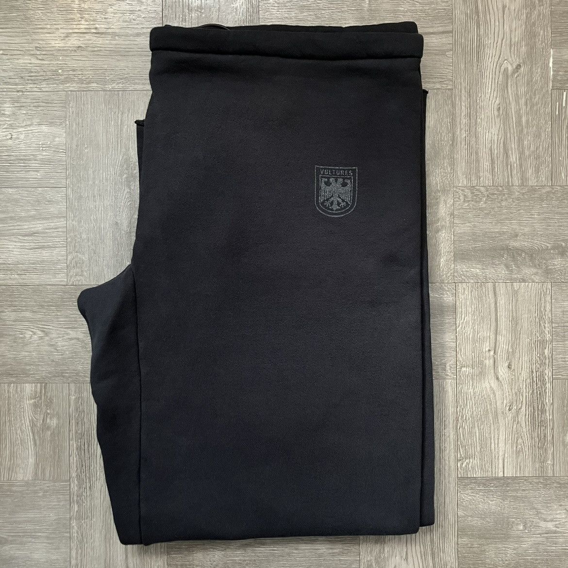 Yeezy Yeezy Vultures Sweatpants Black Size US 36 / EU 52 - 2 Thumbnail