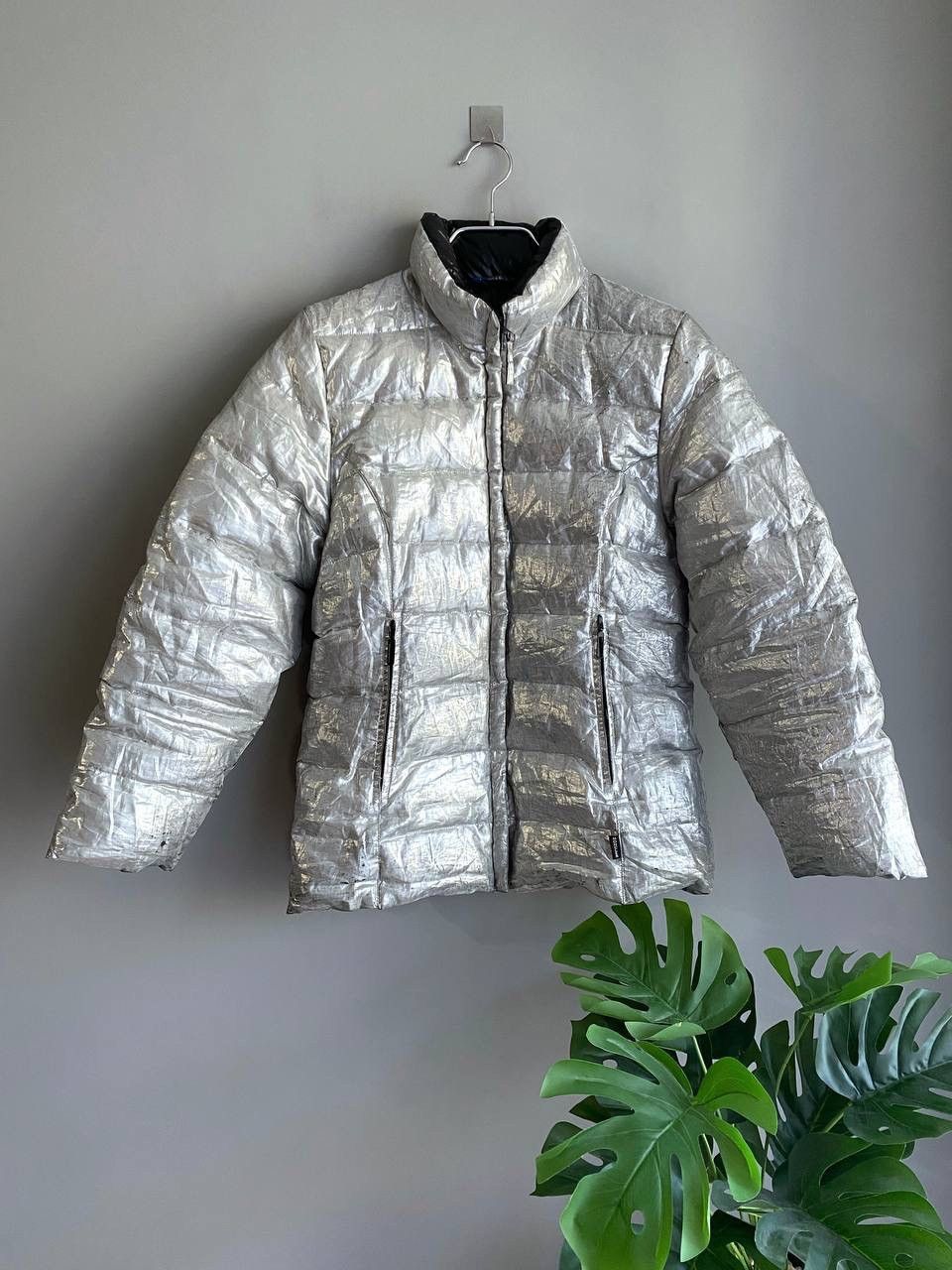 Moncler Vintage Moncler Grenoble Womens Metallic Puffer Jacket Sz 40 Size S / US 4 / IT 40 - 1 Thumbnail