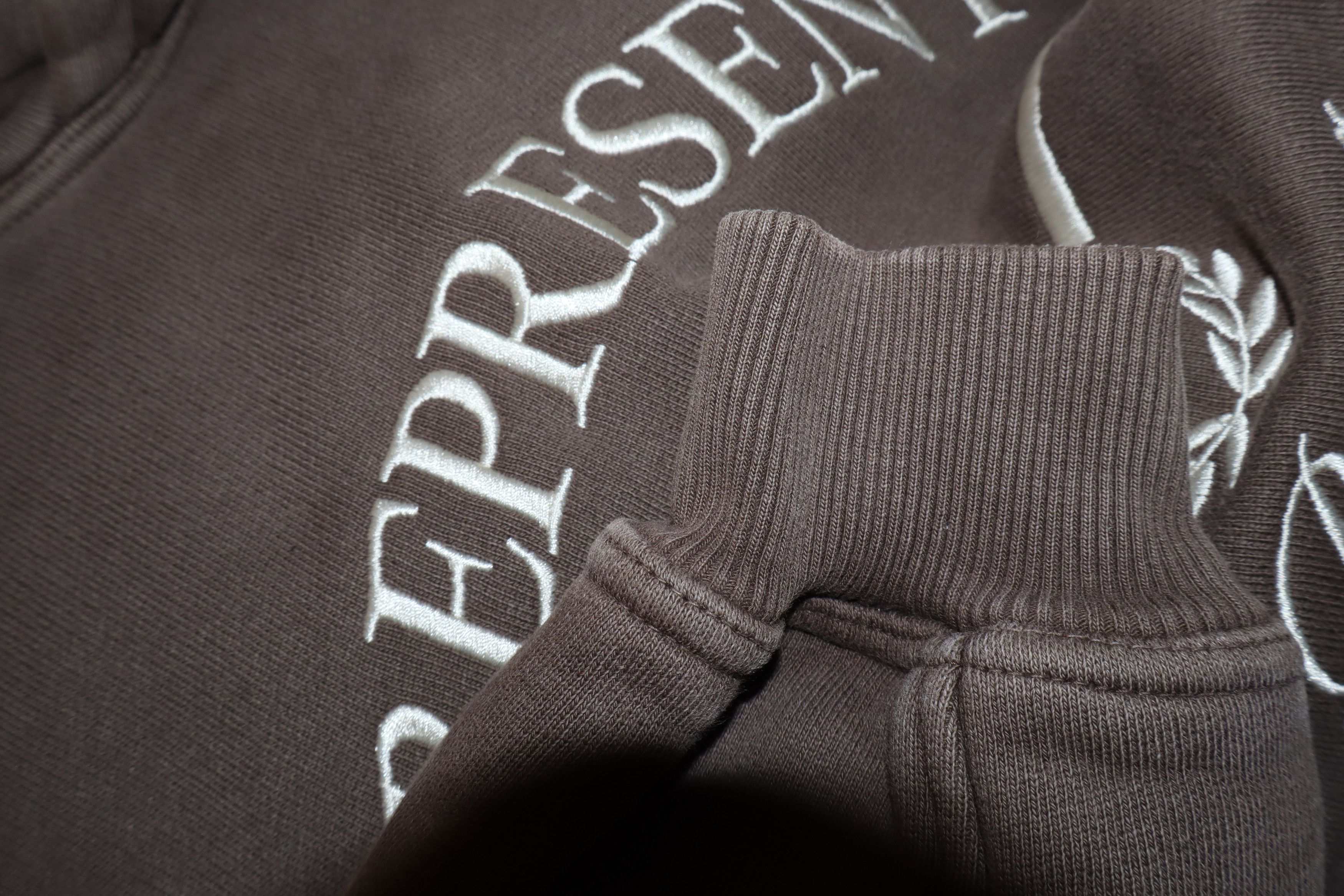 Represent Clo. RACING TEAM EMBROIDERED HOODIE Size US XL / EU 56 / 4 - 7 Thumbnail