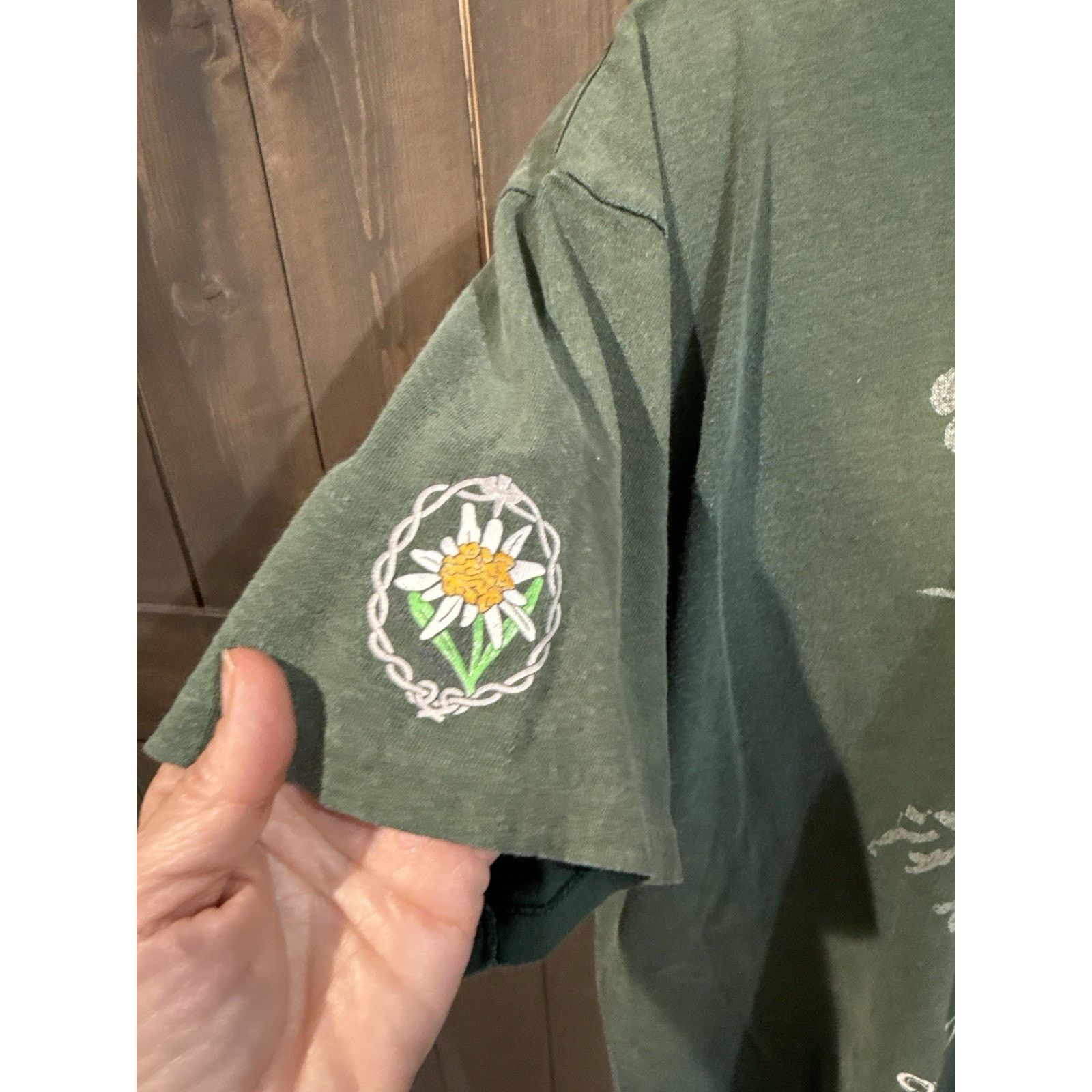 Other Vintage 1995 Gebirgsjäger 2nd Div WWII History Tee Oneita XL Size US XL / EU 56 / 4 - 12 Thumbnail