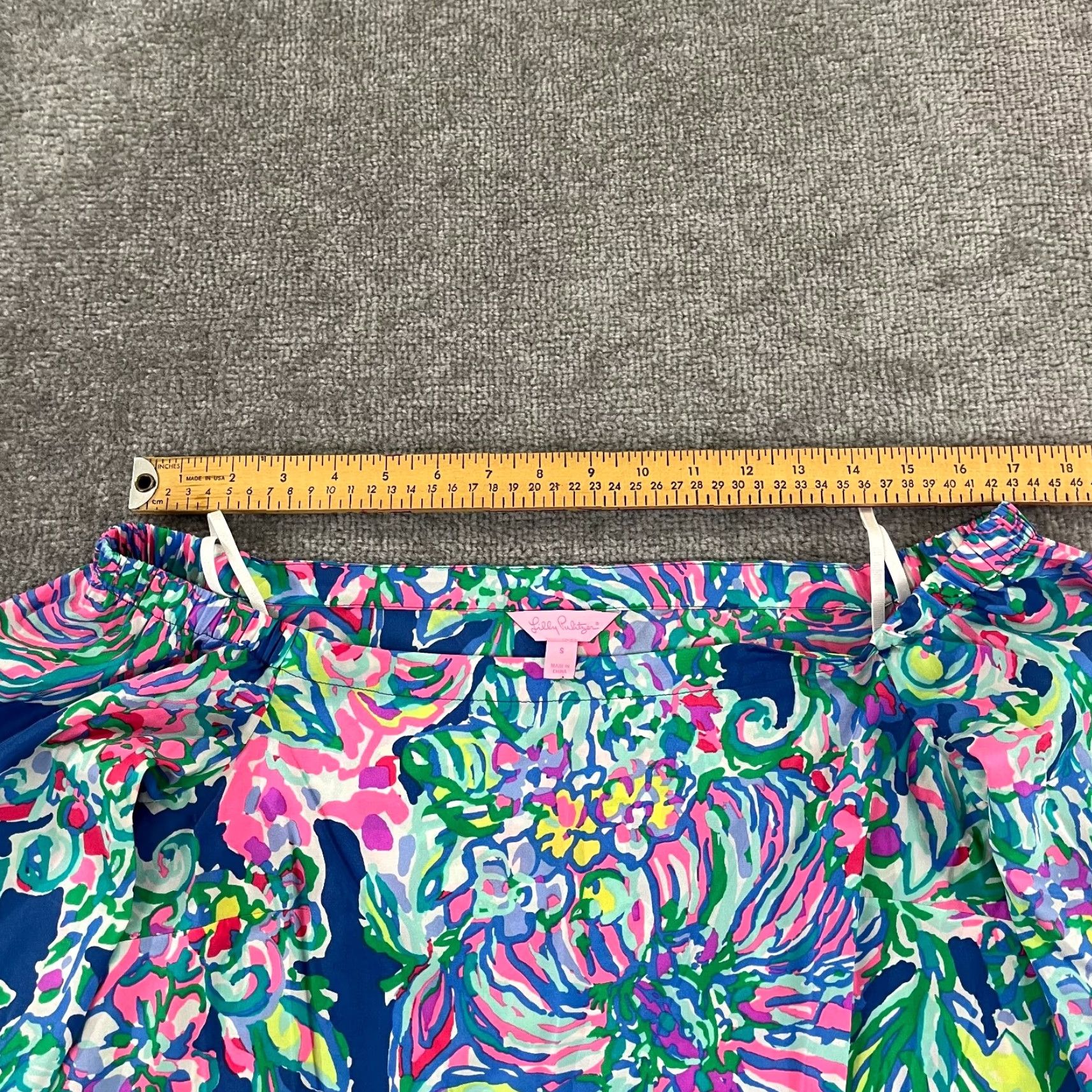 Lilly Pulitzer Lilly Pulitzer Top Womens Small Adira Off Shoulder Stretch Silk Exotic Escapade Shirt Womens S Multicolor Floral 3/4 Sleeve Blouse Mens? No. Size S / US 4 / IT 40 - 6 Thumbnail