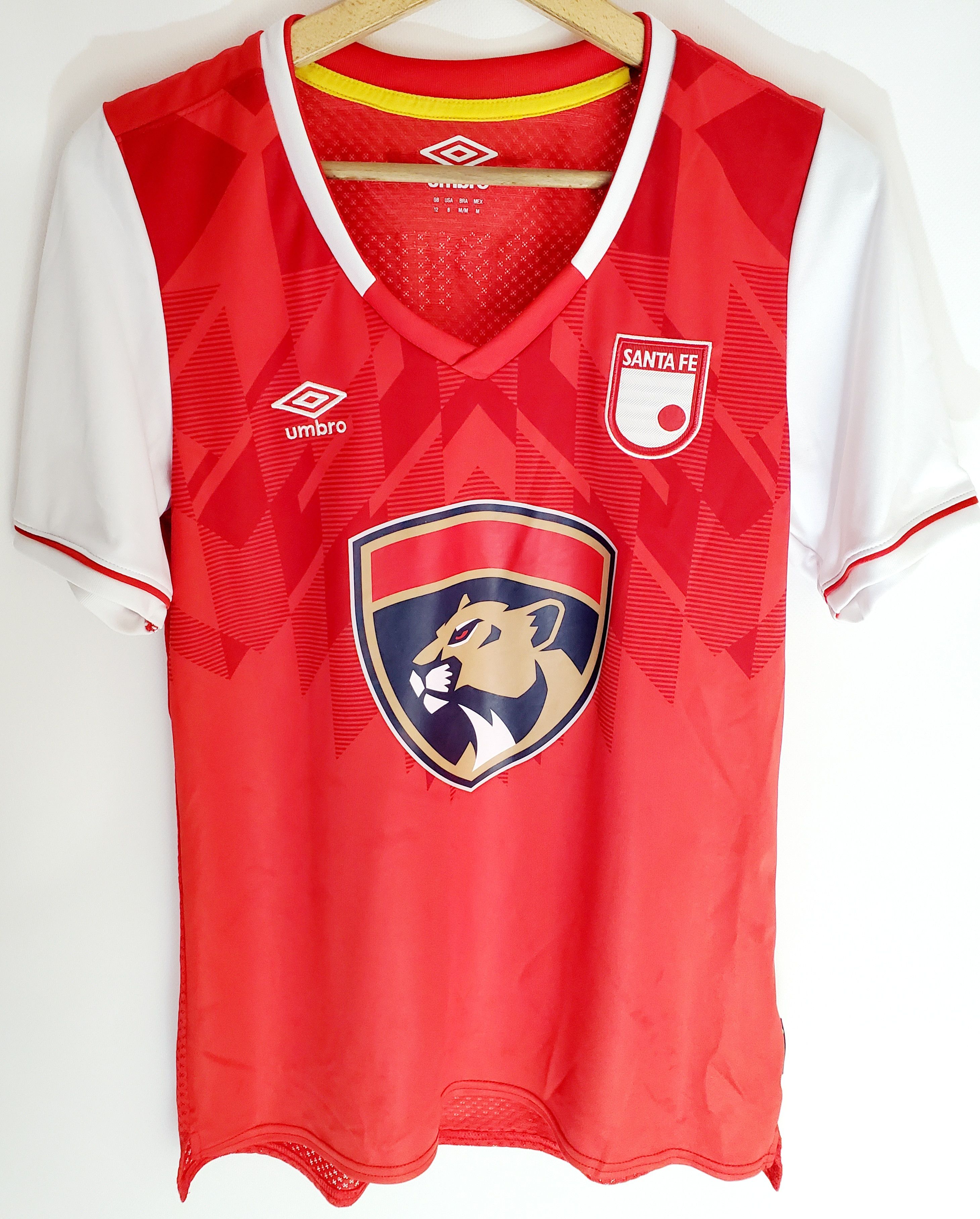 Umbro Independiente Santa Fe umbro soccer jersey new condition Size M / US 6-8 / IT 42-44 - 1 Thumbnail