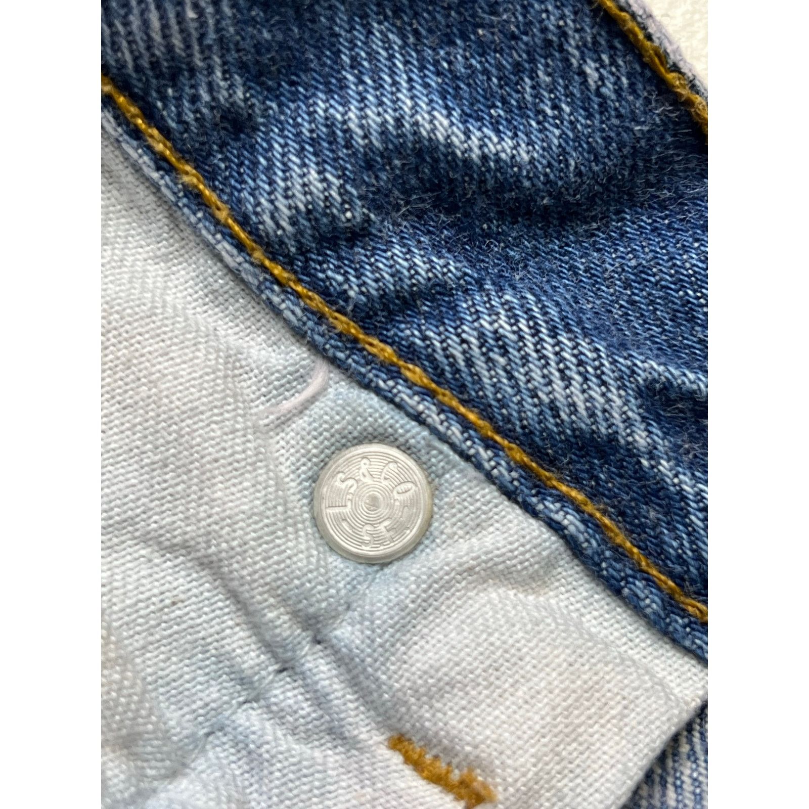 Levi's Vintage Levi’s 501xx Denim Jeans Button USA 40x33 dark Wash Size US 40 / EU 56 - 4 Thumbnail