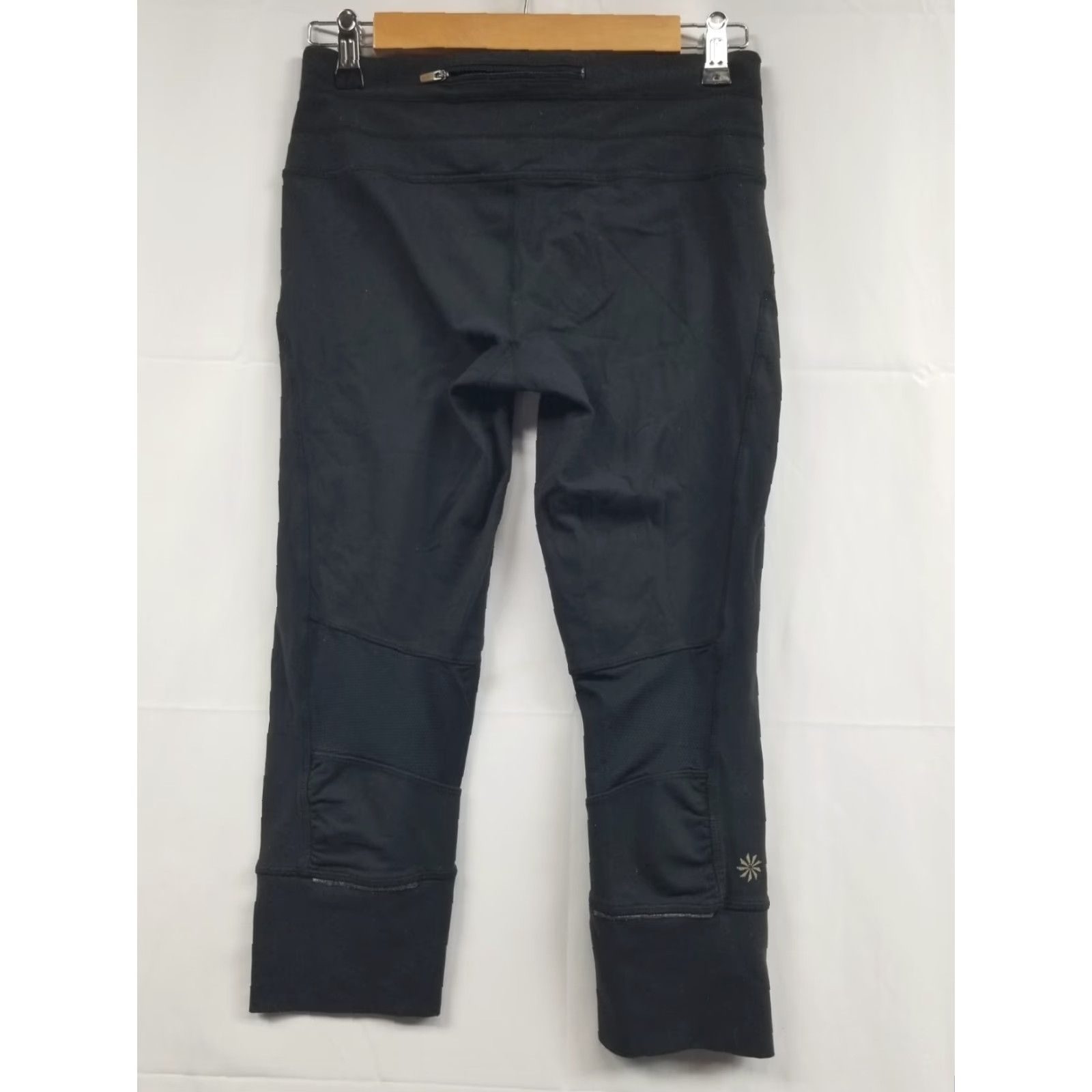Athleta Athleta Women's Black Yoga Cropped Leggings Size Small Size 28" / US 6 / IT 42 - 2 Thumbnail