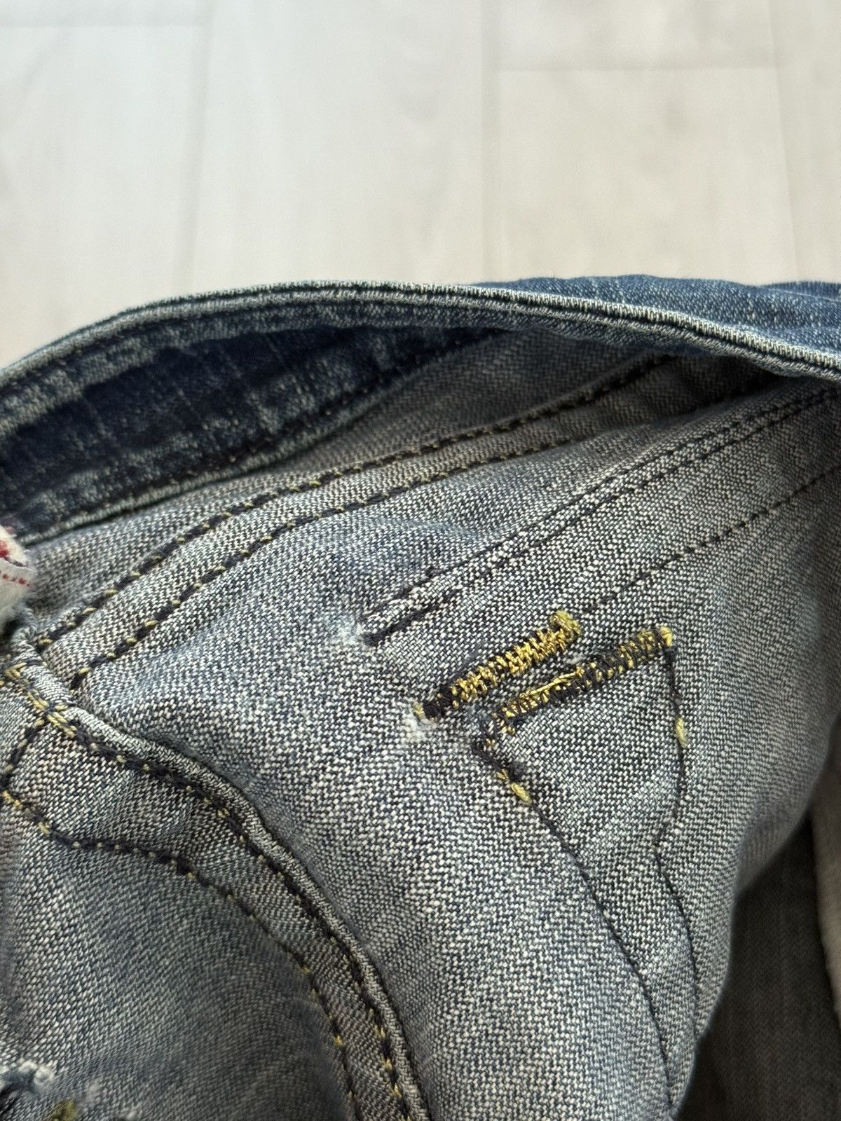 True Religion True Religion Rainbow Joey Washed Flared Bootcut Denim Jeans Size 27" / US 4 / IT 40 - 20 Thumbnail