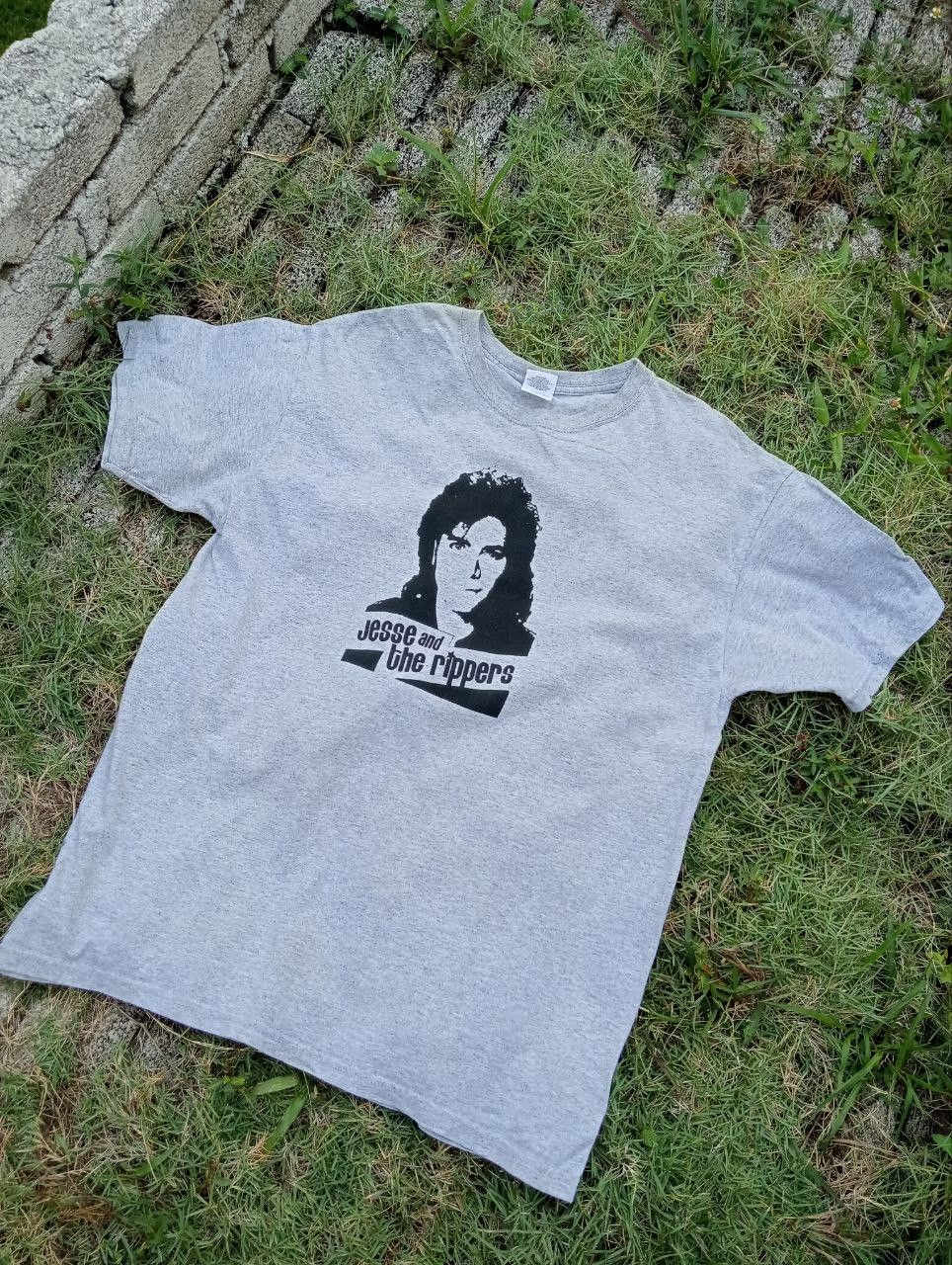 Band Tees Vintage Jesse and The Rippers Tees - Size L Size US L / EU 52-54 / 3 - 2 Thumbnail