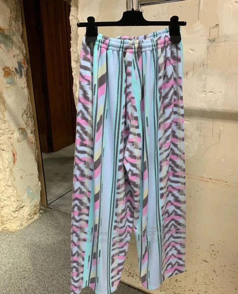 Balenciaga Balenciaga 24 Autumn Fleece Sweatpants. Size US 26 / EU 42 - 1 Thumbnail