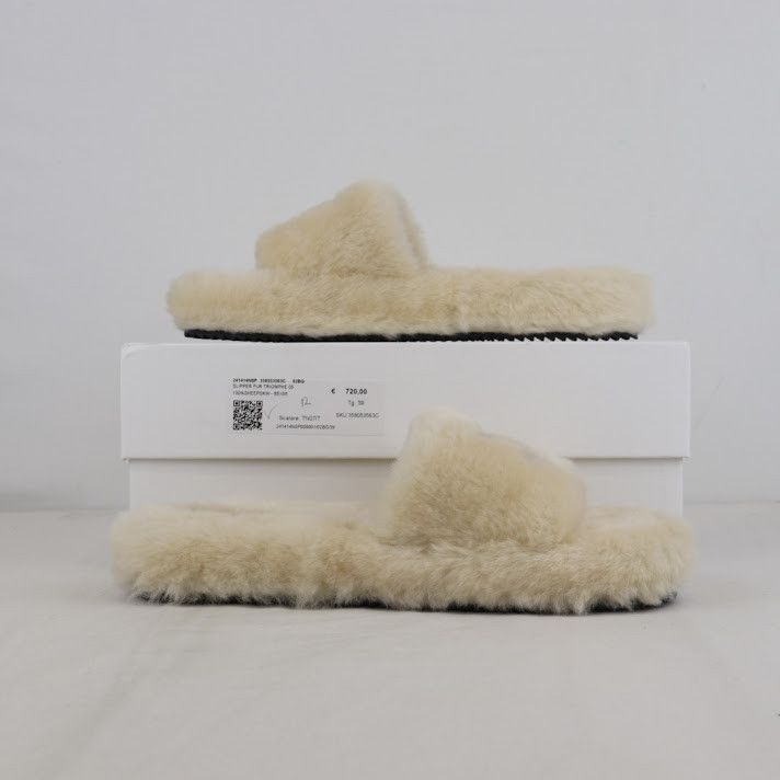 Celine o1rshd1 /dup/ Furry Slippers Slipper Fur Triomphe Size US 9 / IT 39 - 1 Thumbnail