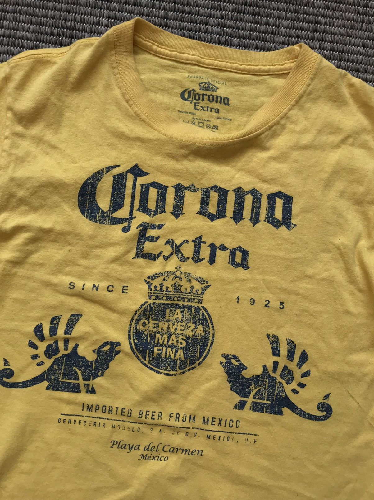 Other Corona Extra Tshirt Size US S / EU 44-46 / 1 - 2 Thumbnail