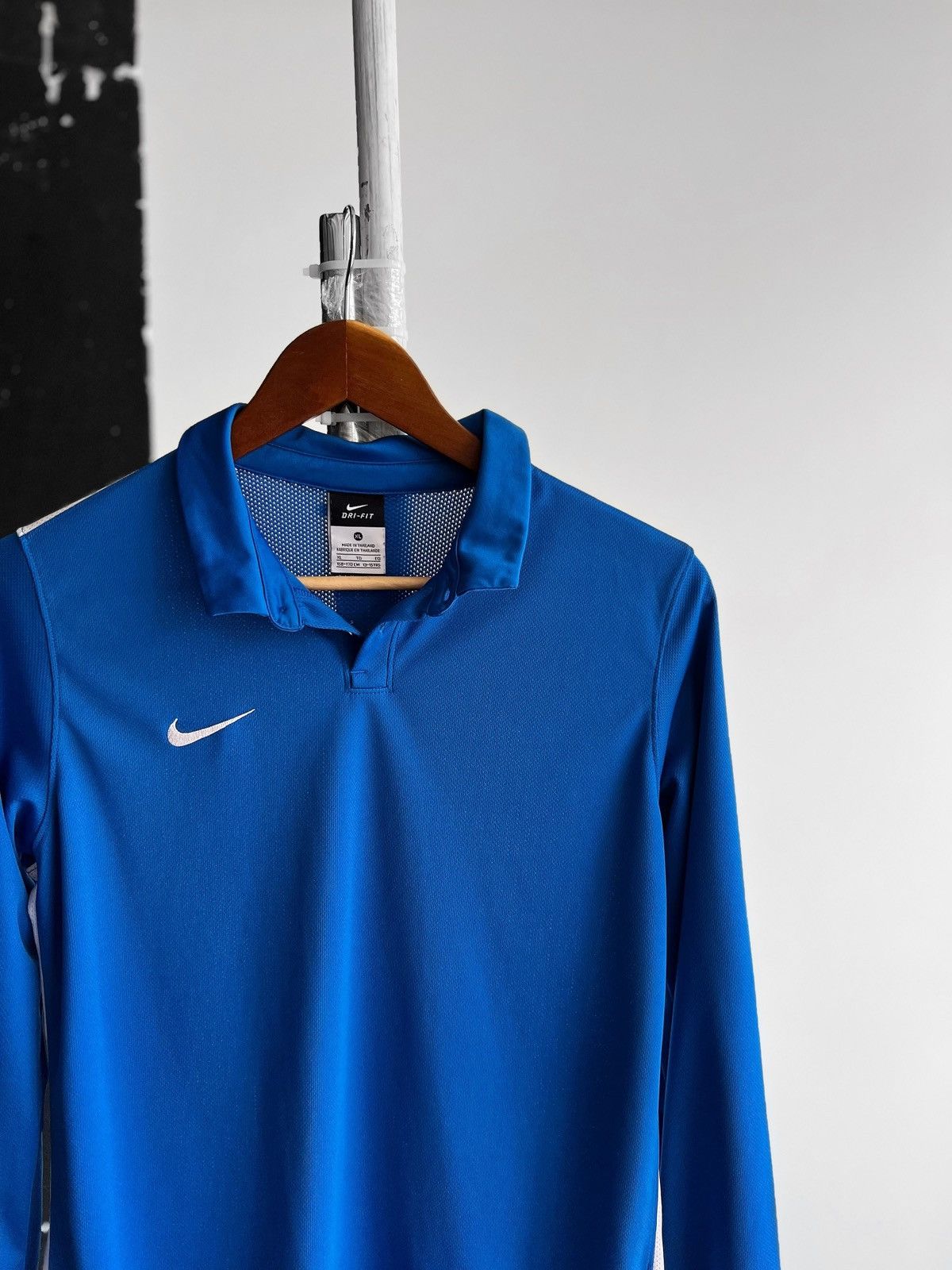 Nike Nike Challenge Mens Blue Long Sleeve Sport Shirt Top Jersey Size US XS / EU 42 / 0 - 2 Thumbnail