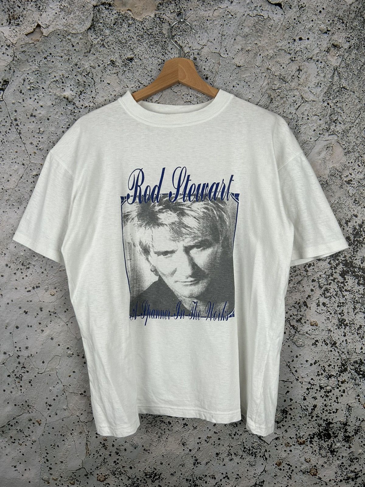 Band Tees Vintage Rod Stewart Rock Band Tee Artist 1995 Tour Size US M / EU 48-50 / 2 - 1 Thumbnail