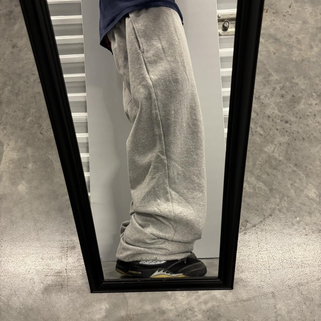 Japanese Brand × Vintage Crazy Vintage 90s Baggy Light Grey Streetwear Skater Style Sweatpants! Size US 36 / EU 52 - 1 Thumbnail