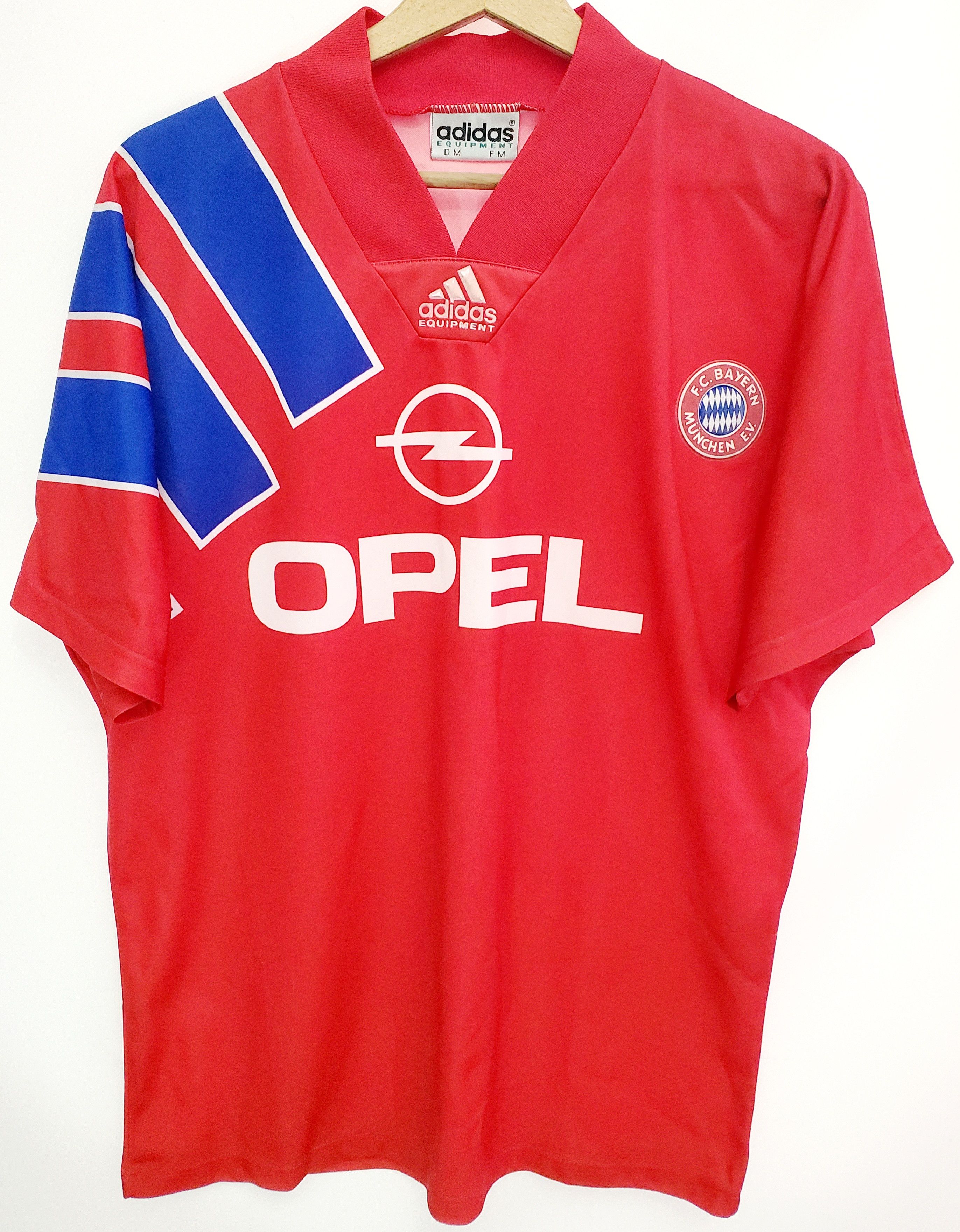 Adidas × Vintage Vintage Bayern Munich 1991-93 Home adidas soccer jersey M Size US M / EU 48-50 / 2 - 1 Thumbnail