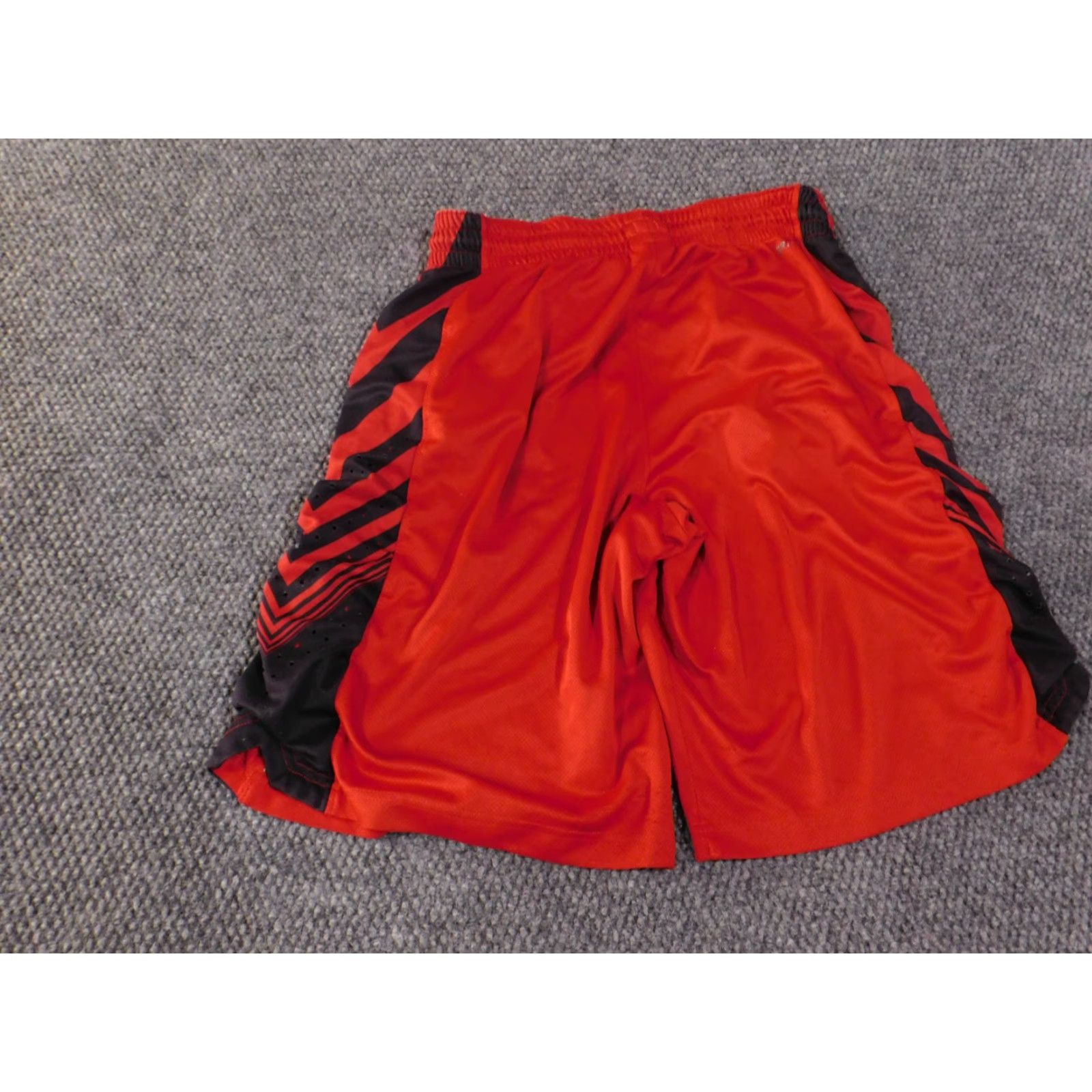 Nike Nike Dri-FIT Shorts Mens L red Athletic Basketball Pockets Drawstring Elastic Waist Quick Dry Moisture Wicking Inseam 10 in Regular Size US 33 - 6 Thumbnail