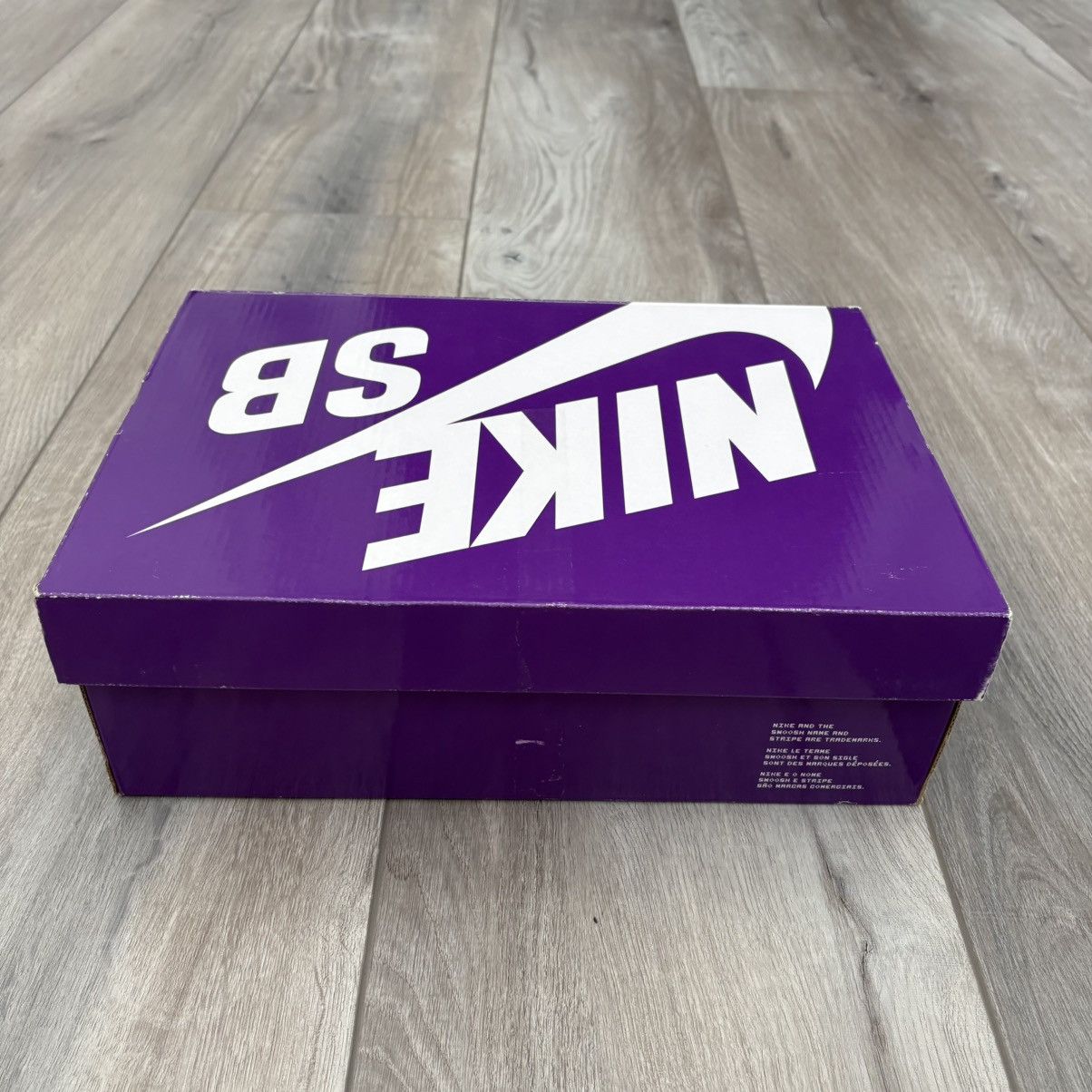 Nike SB NEW Nike Invert Celtics Dunks Size US 9 Size US 9 / EU 42 - 14 Thumbnail