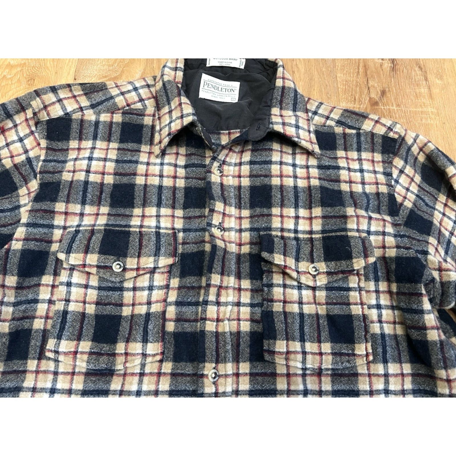 Pendleton Pendleton Outdoor Shirt Wool Plaid Flannel Shirt Men L Multicolor Button-Up Long Sleeve Casual Size US L / EU 52-54 / 3 - 2 Thumbnail