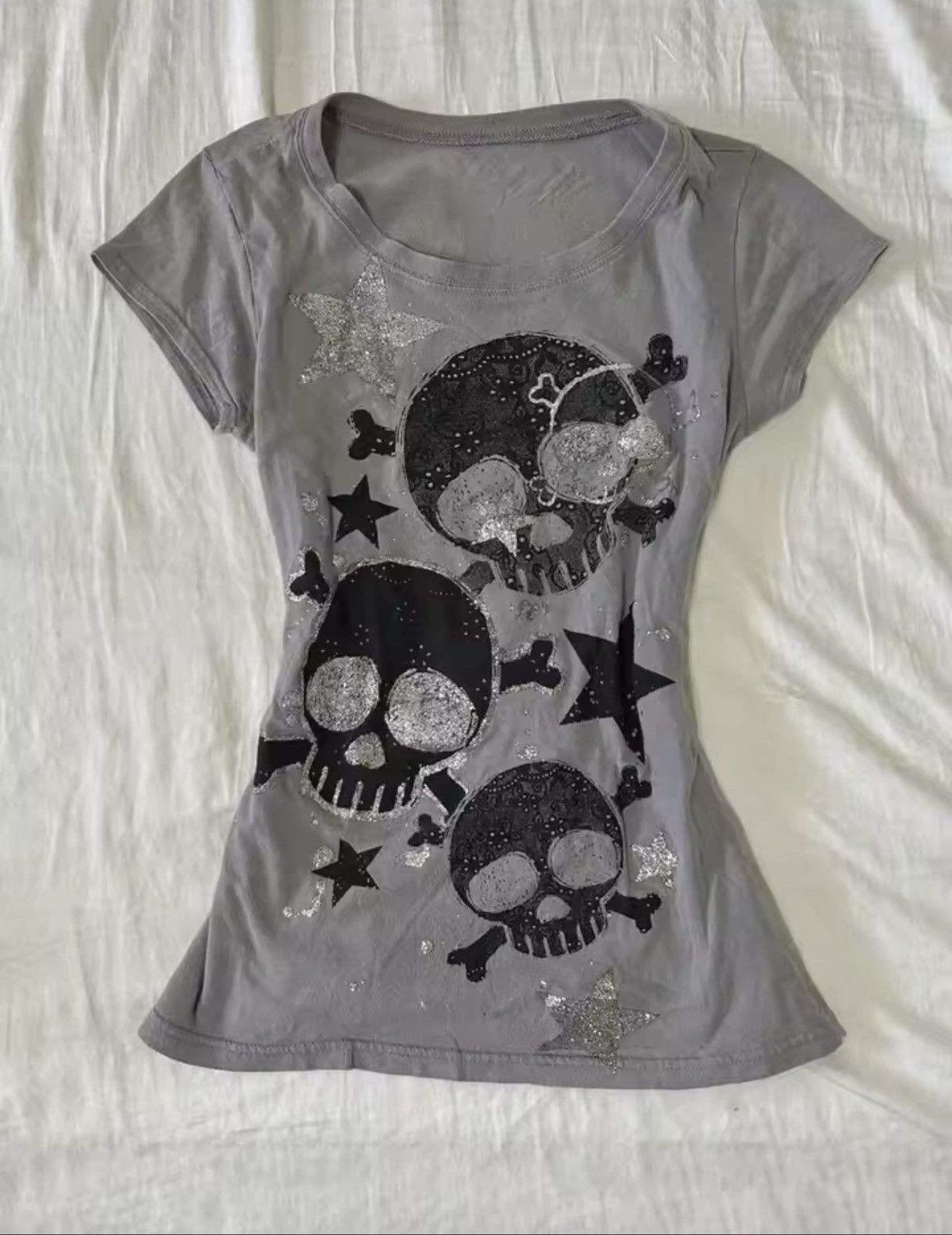 Other Grey skull and star y2k graphic tee size S women Size S / US 4 / IT 40 - 1 Preview