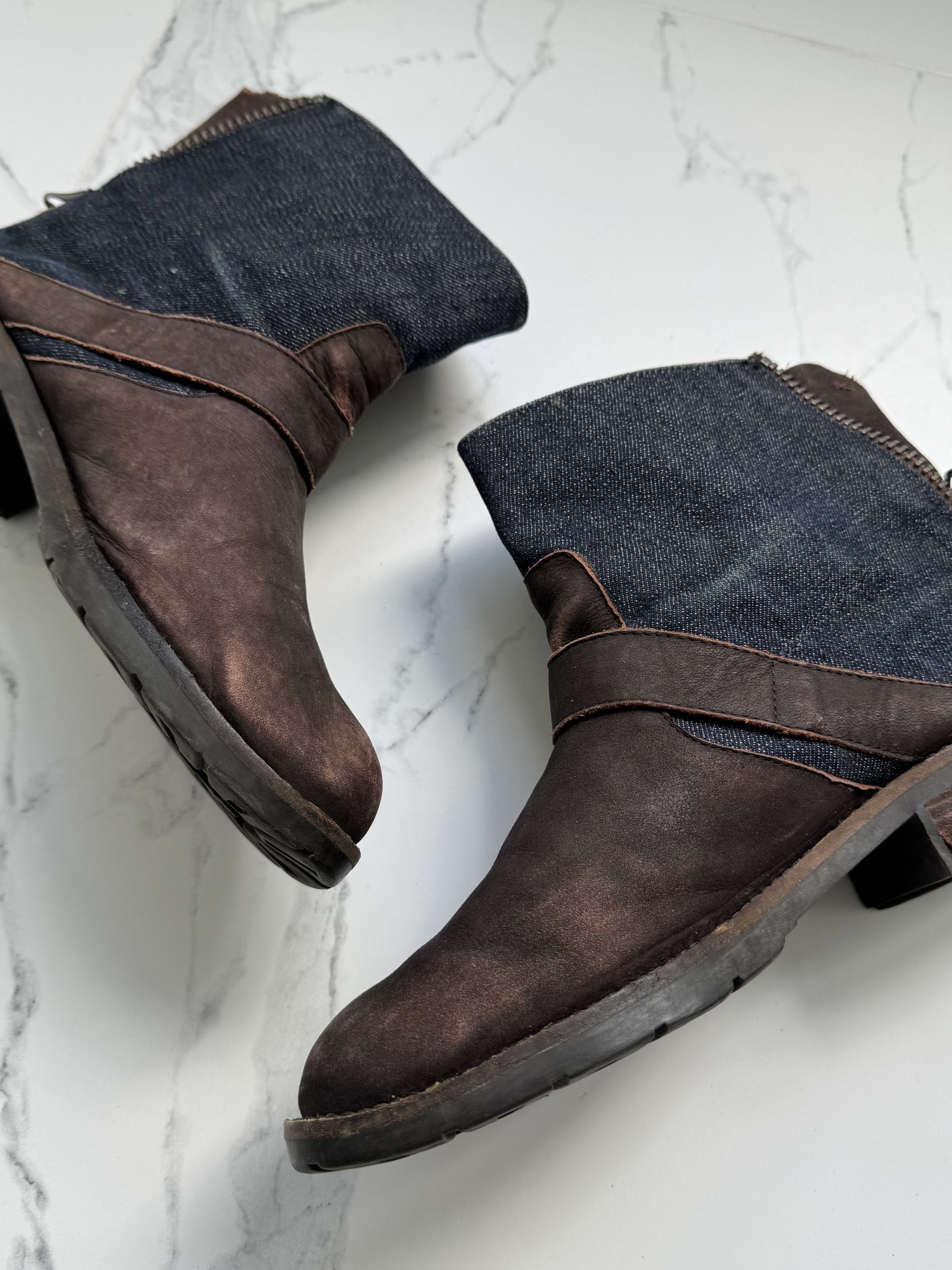 Calvin Klein Vintage Calvin Klein Jeans Leather Denim Ankle Boots Buckle Size US 8 / IT 38 - 5 Thumbnail
