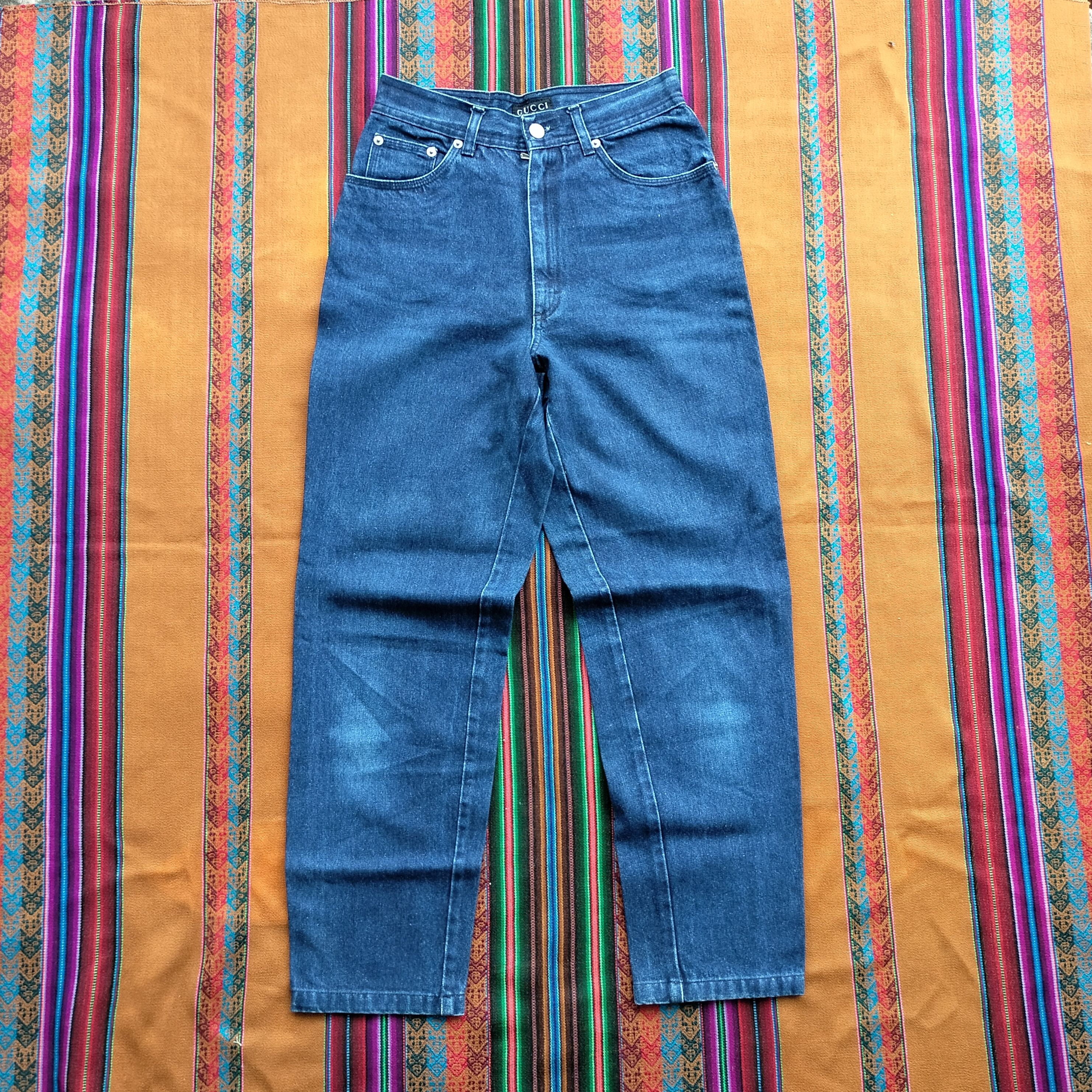 Gucci Gucci Tom ford era embrodery logo back pocket denim Size 26" / US 2 / IT 38 - 1 Thumbnail