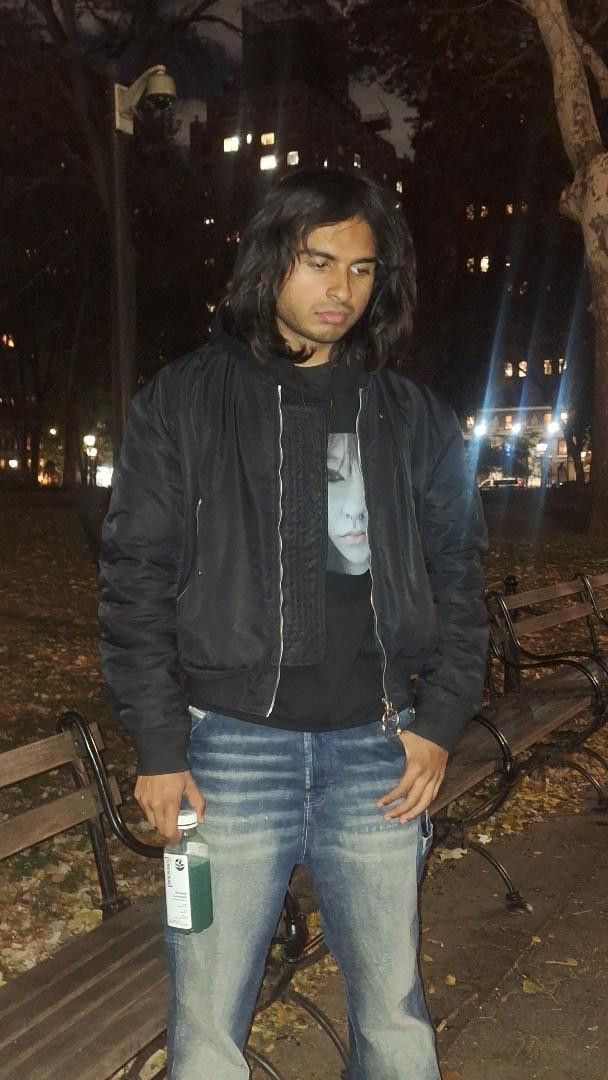 Off-White OFF-WHITE "WAVY" OVERSIZED BOMBER Size US L / EU 52-54 / 3 - 9 Thumbnail